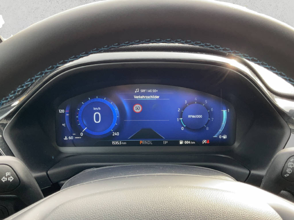 FORD Fiesta 1.0 EcoB Hybrid Active X-image-11