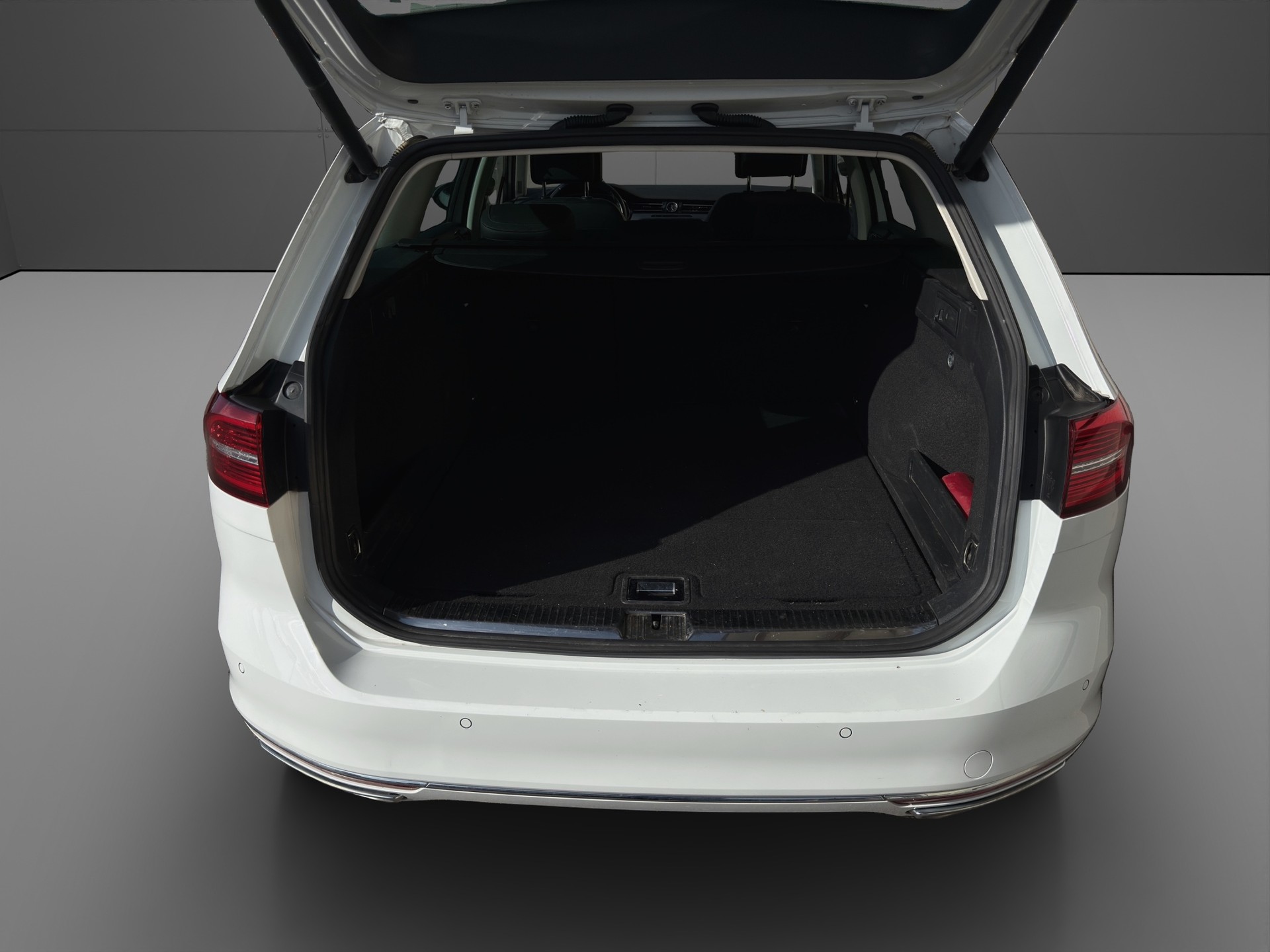VW Passat Variant 2.0 TSI BMT Highline 4Motion DSG-image-3