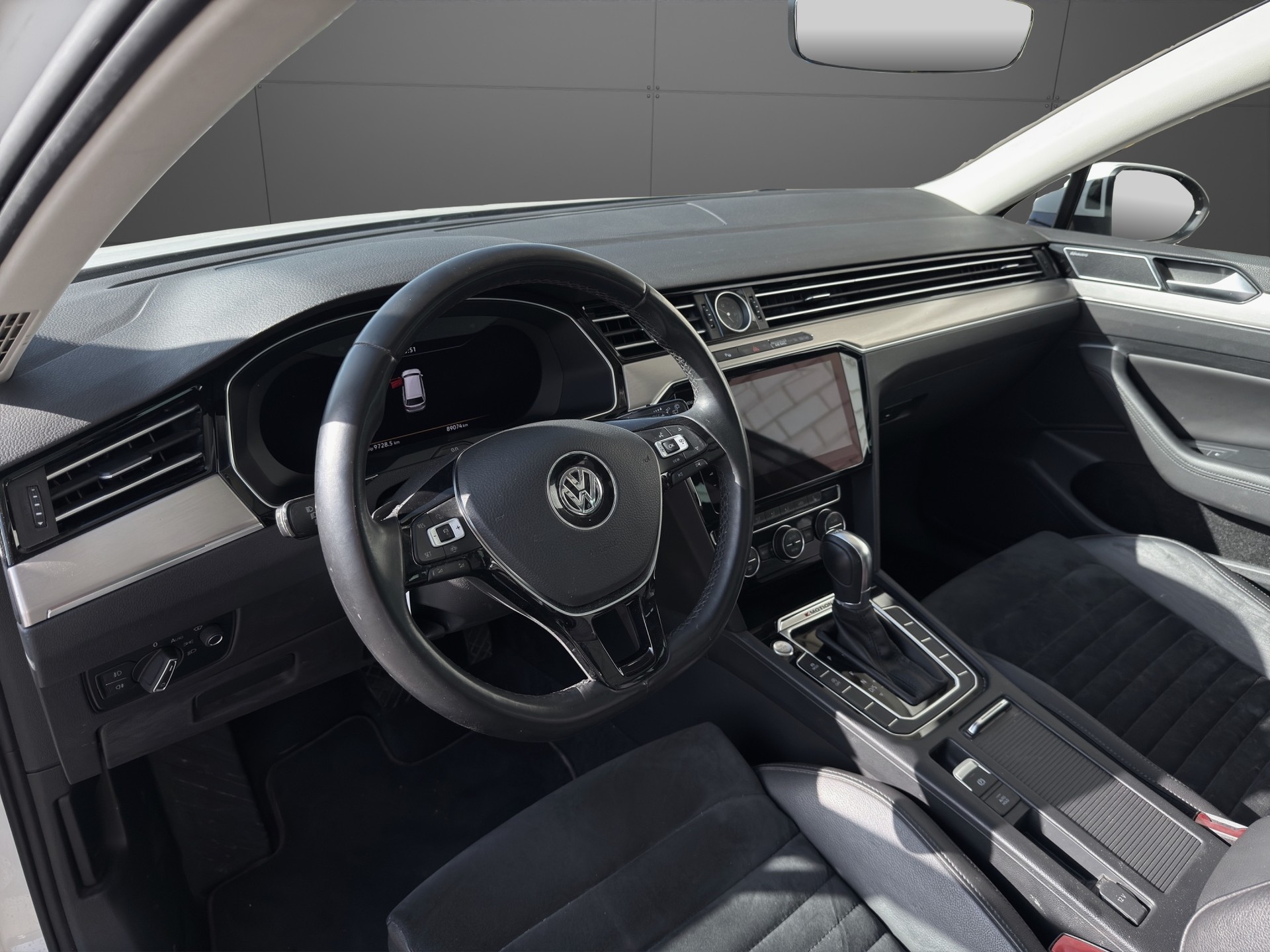 VW Passat Variant 2.0 TSI BMT Highline 4Motion DSG-image-6