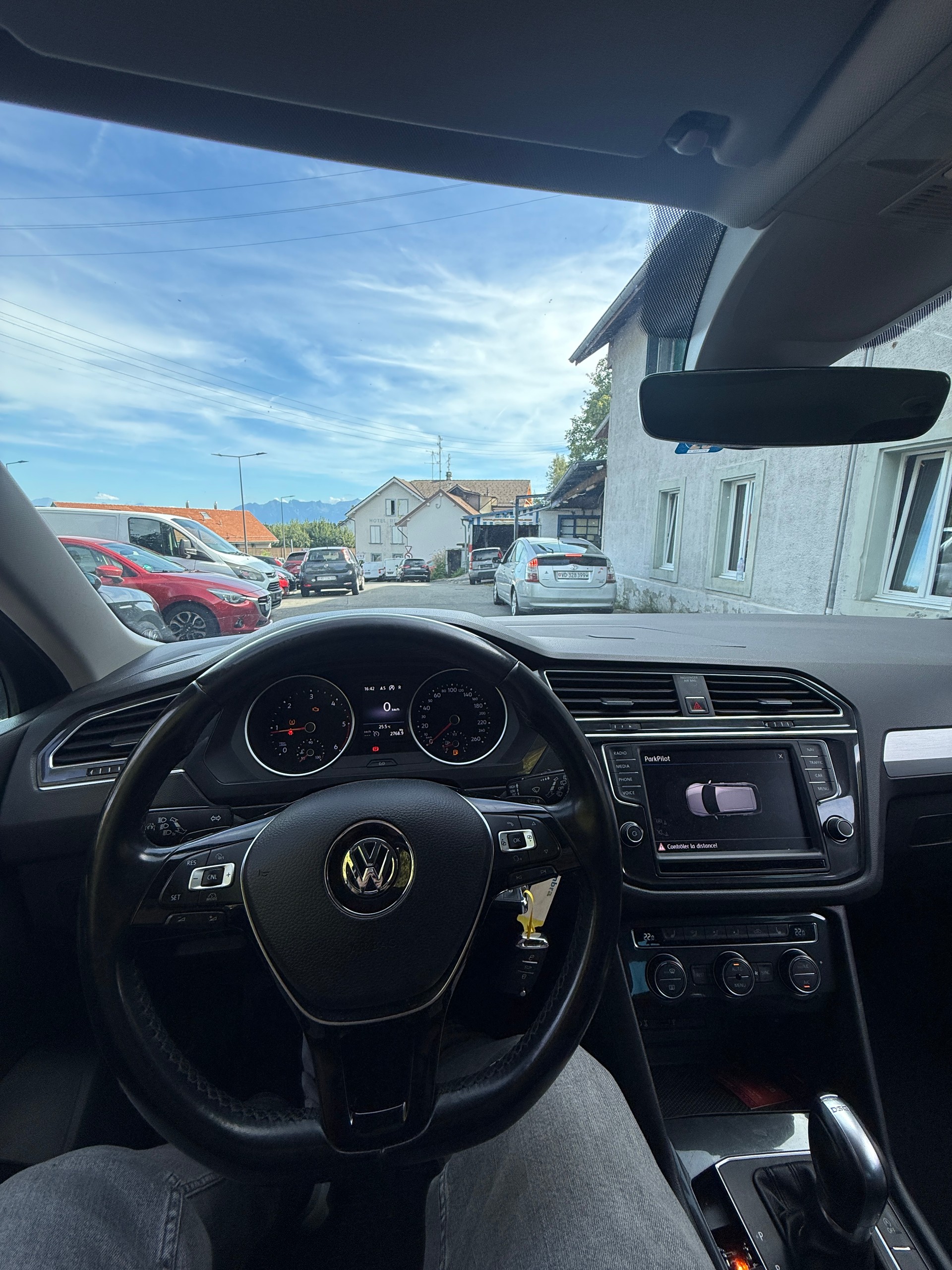VW Tiguan 2.0 TDI SCR Trendline 4Motion DSG-image-7