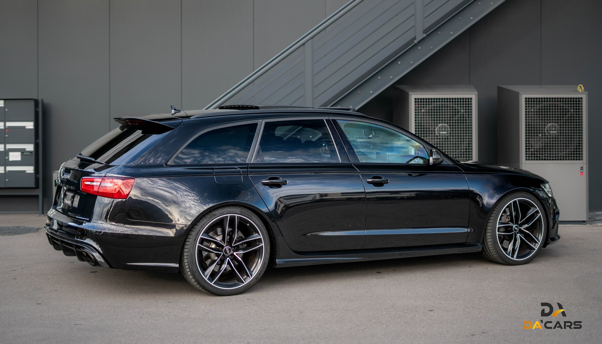 AUDI RS6 Avant 4.0 TFSI V8 quattro Tiptronic-image-3
