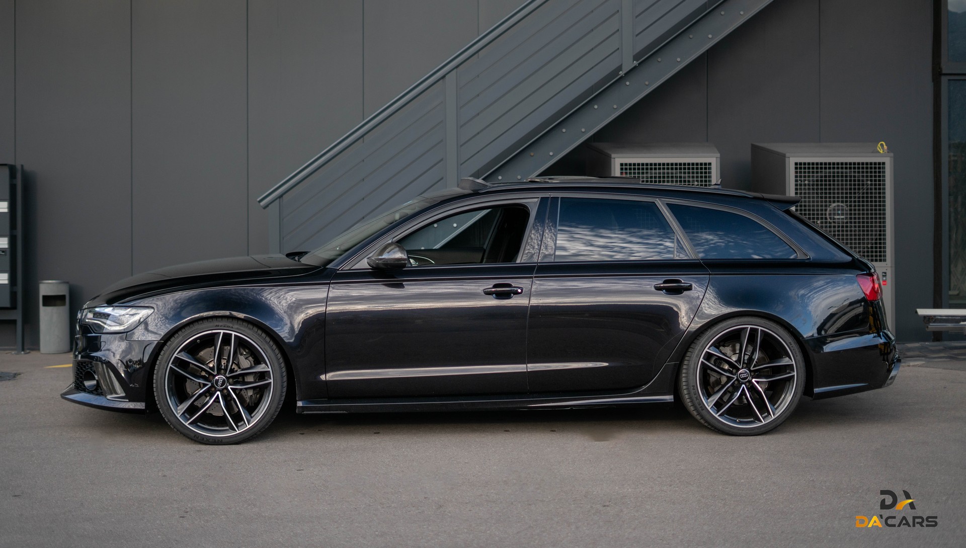 AUDI RS6 Avant 4.0 TFSI V8 quattro Tiptronic-image-2