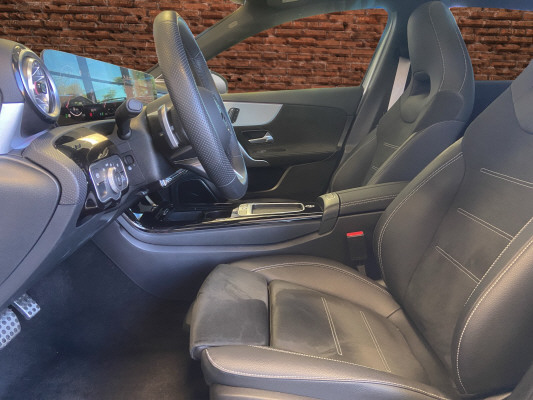 MERCEDES-BENZ A 250 4Matic 8G-DCT-image-10
