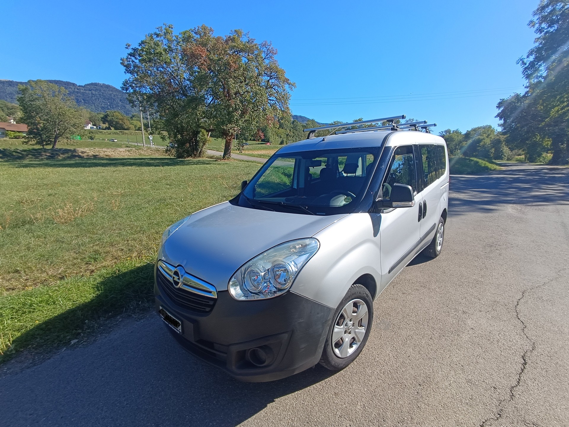 OPEL Combo D 1.3 CDTI-image-1