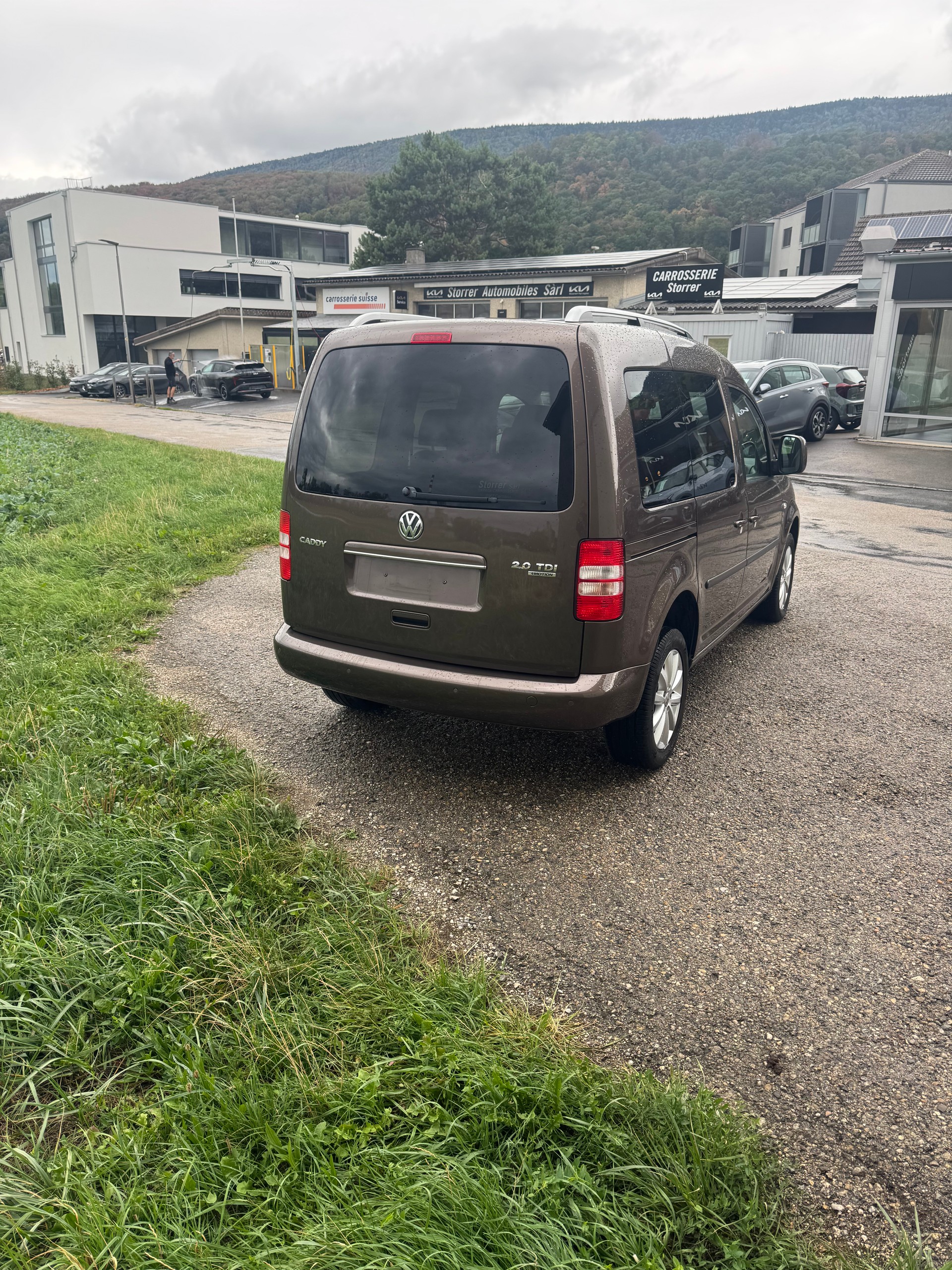 VW Caddy 2.0 TDI 4Motion Highline DSG-image-3