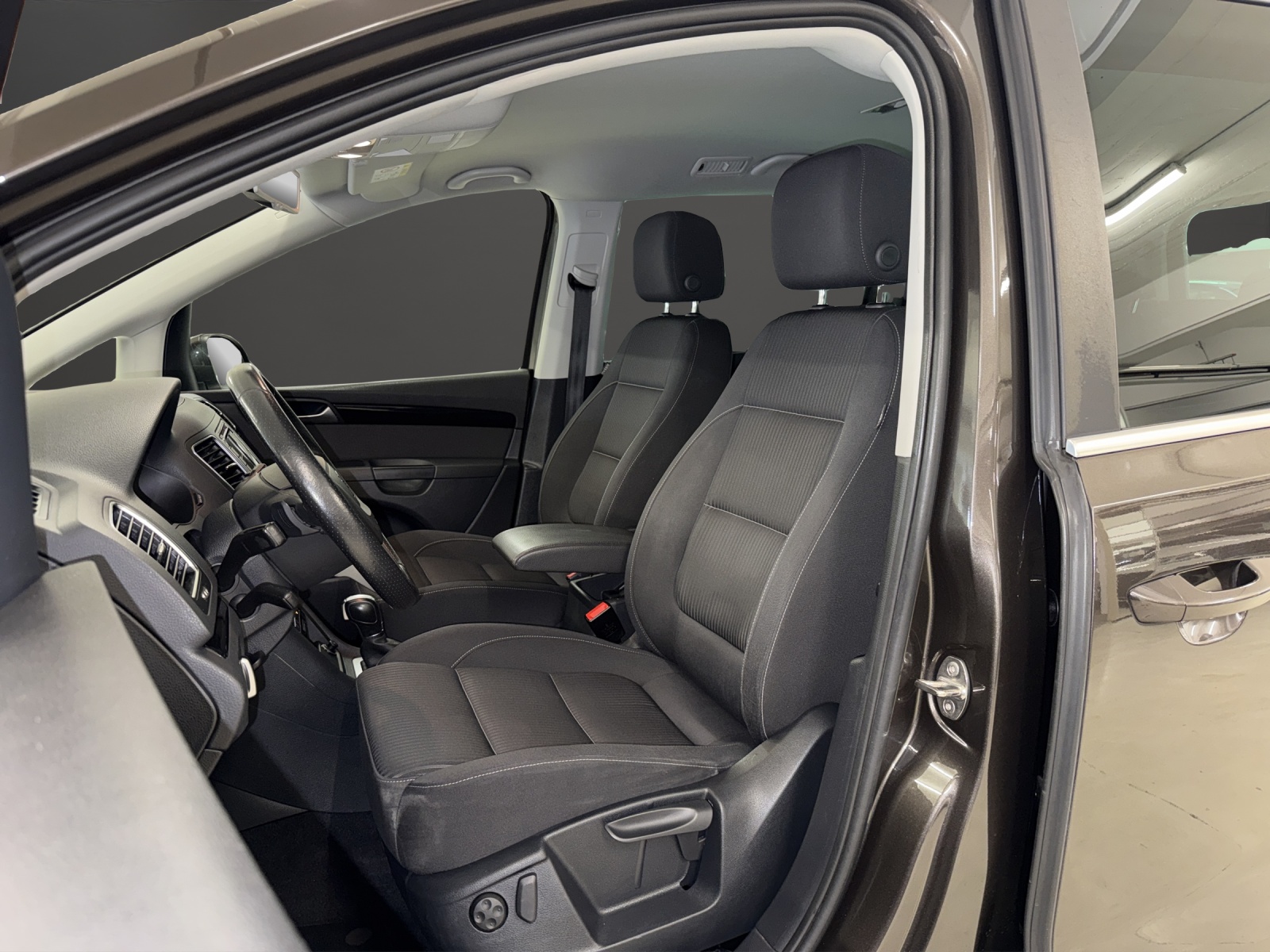 SEAT Alhambra 2.0 TDI Style ITECH Eco DSG-image-8
