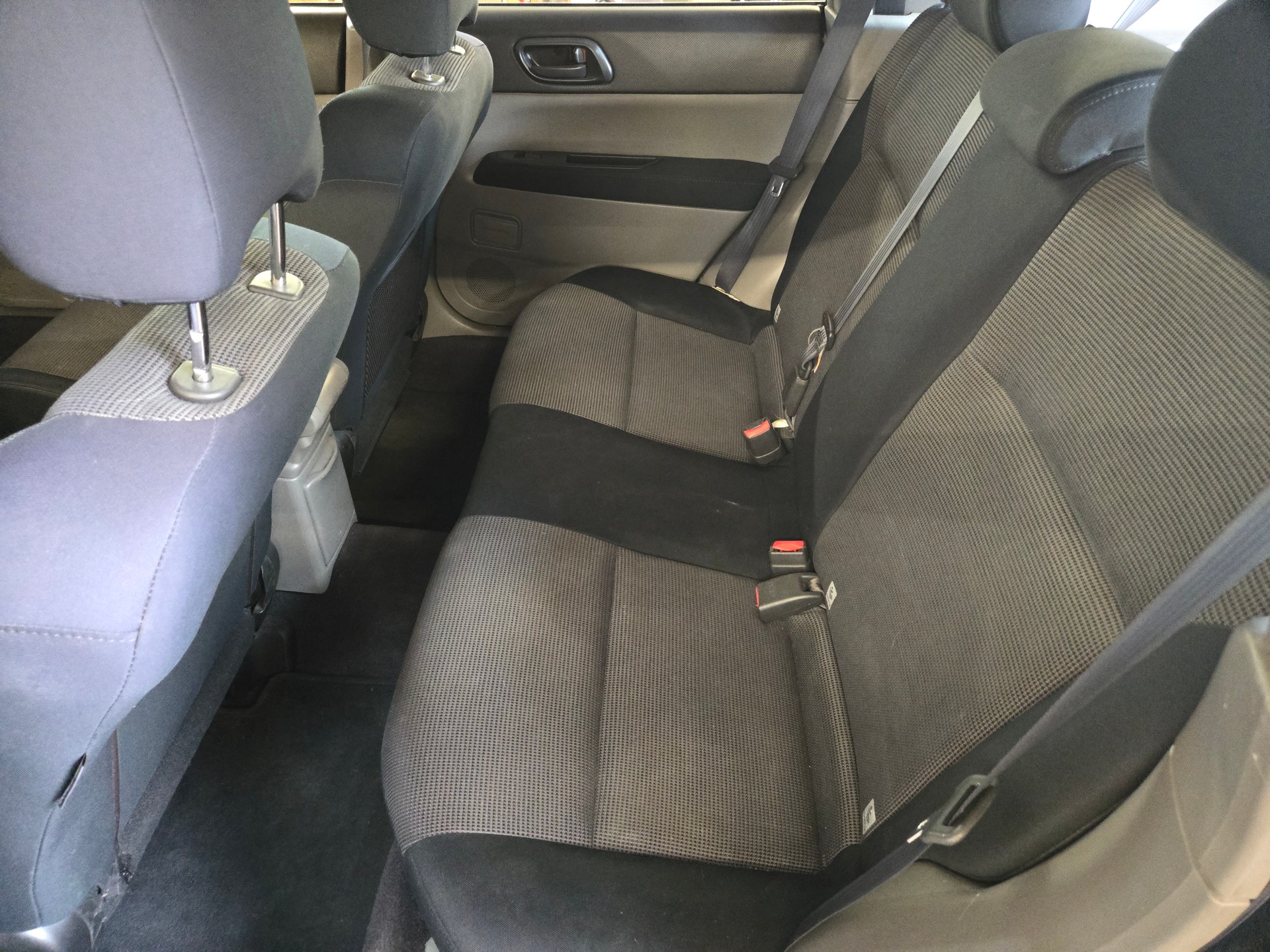 SUBARU Forester 2.0X Advantage-image-5