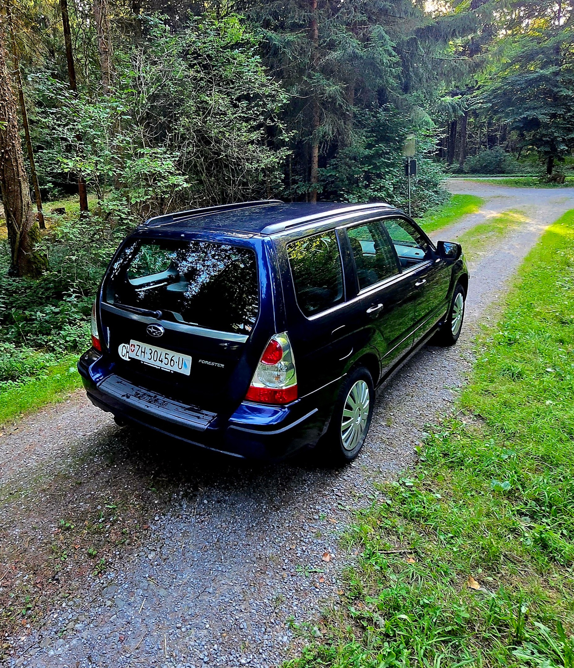 SUBARU Forester 2.0X Advantage-image-2