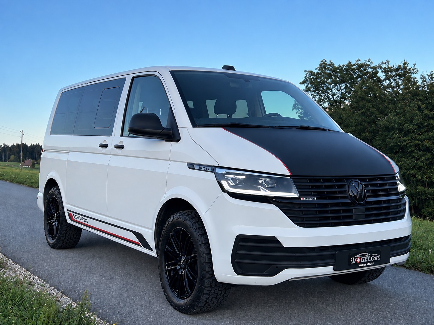 VW T6.1 2.0 TDI Trendline 4Motion-image-2