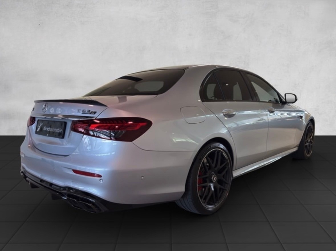 MERCEDES-BENZ E 63 S AMG 4matic+-image-3