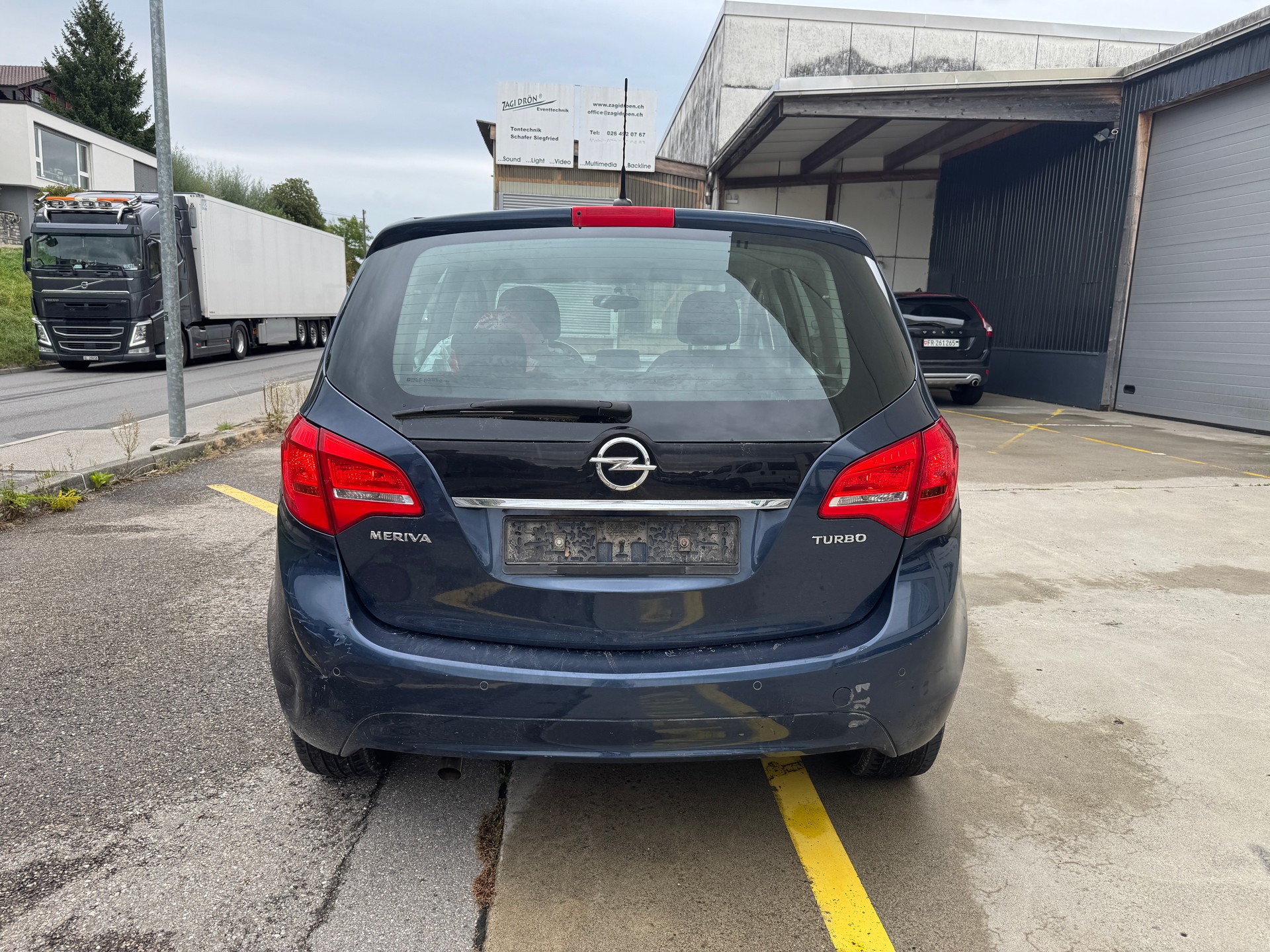 OPEL Meriva 1.4 Turbo Cosmo-image-3