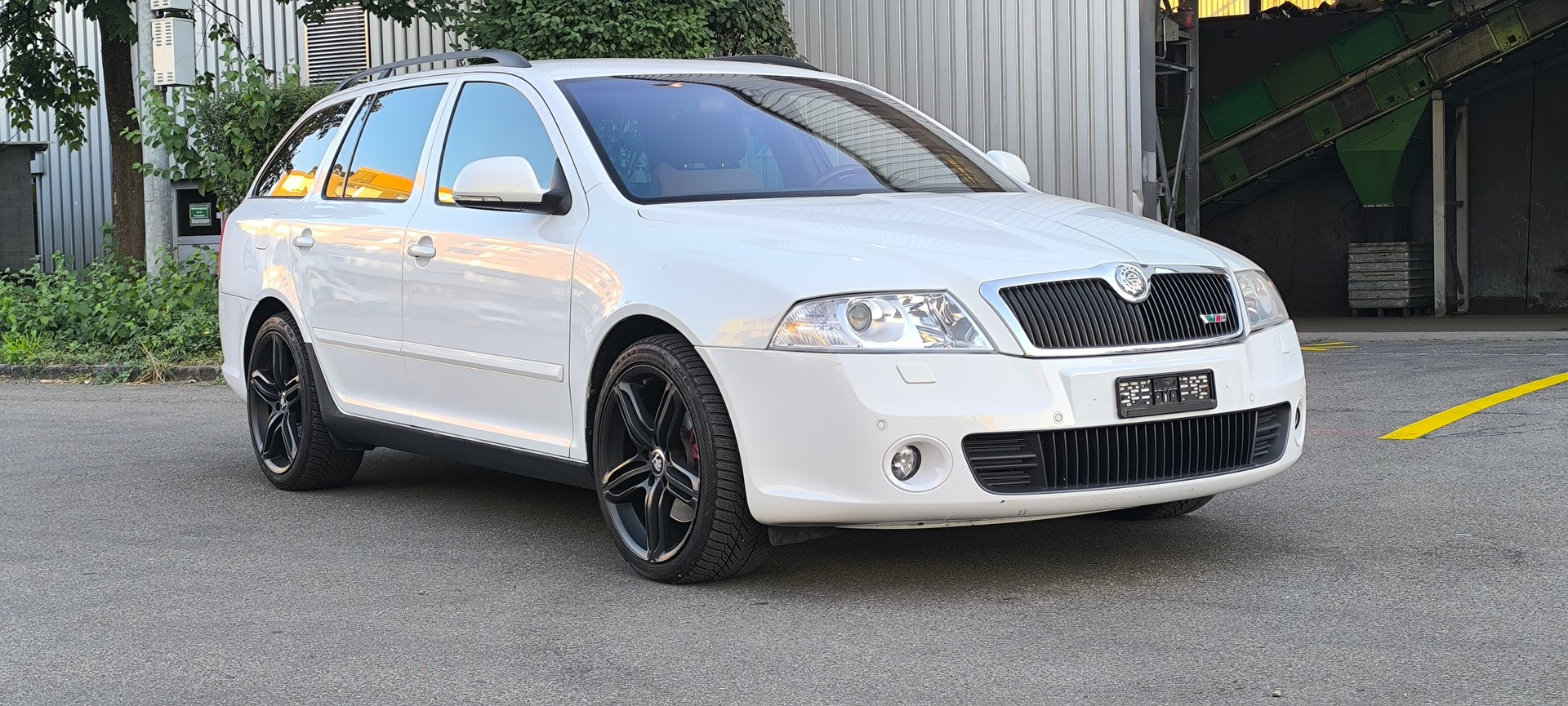 SKODA Octavia 2.0 TDI RS DSG-image-5