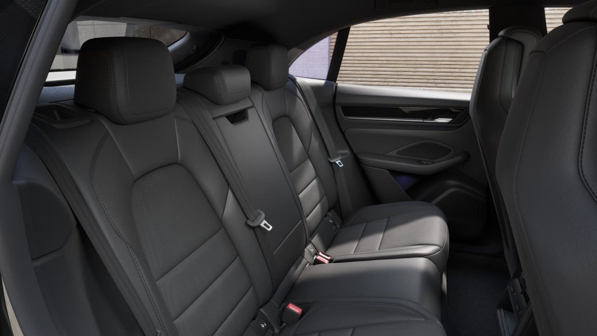 PORSCHE Macan 4-image-12