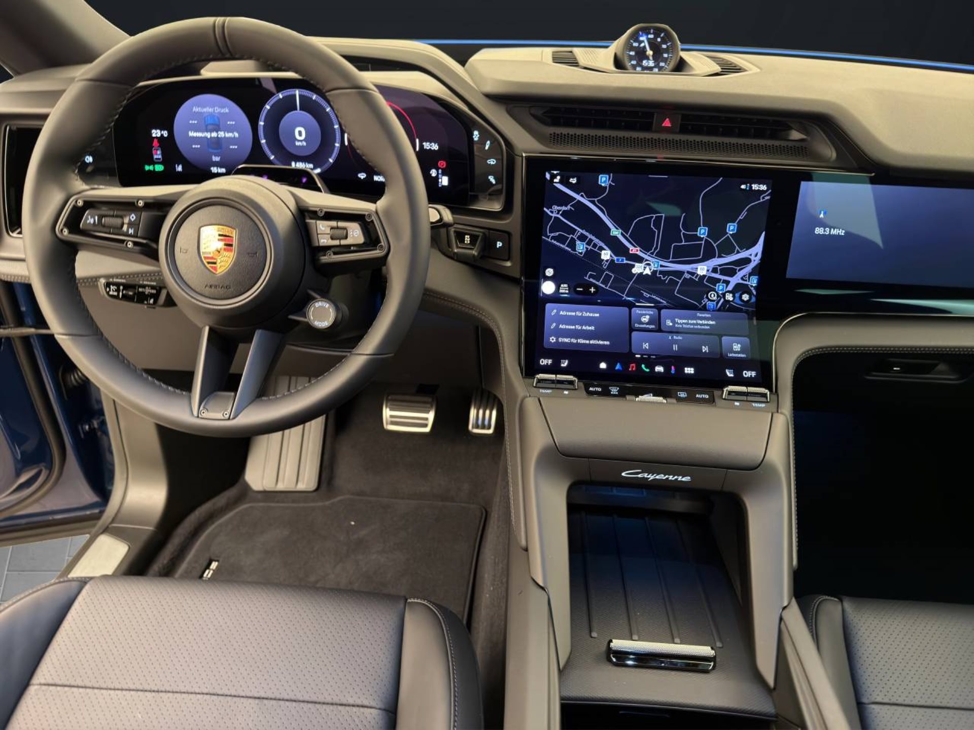 PORSCHE Cayenne Coupé Electric-image-21