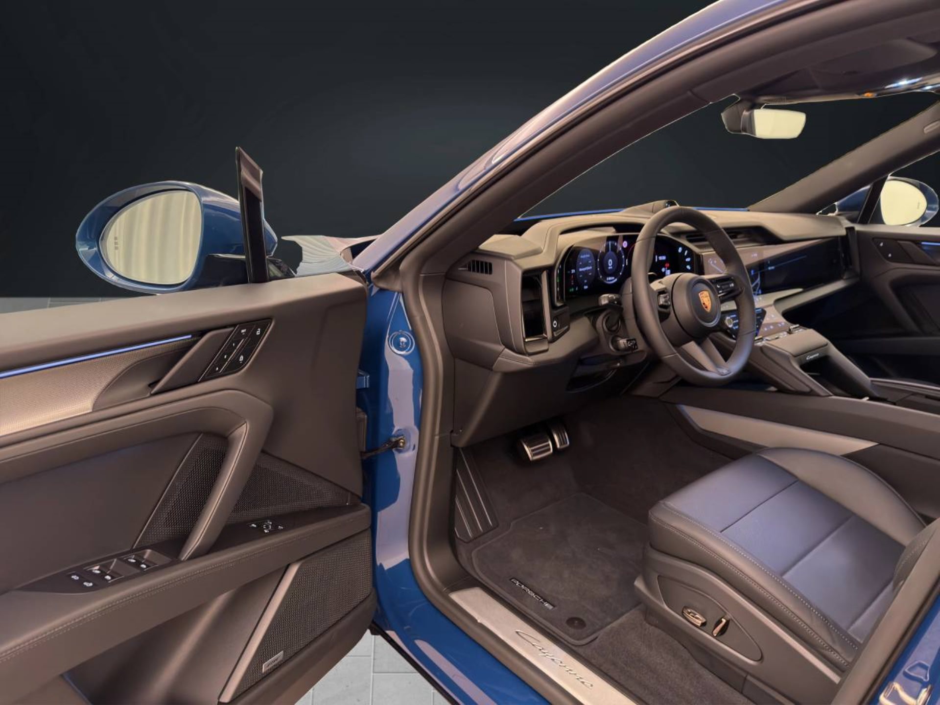 PORSCHE Cayenne Coupé Electric-image-3