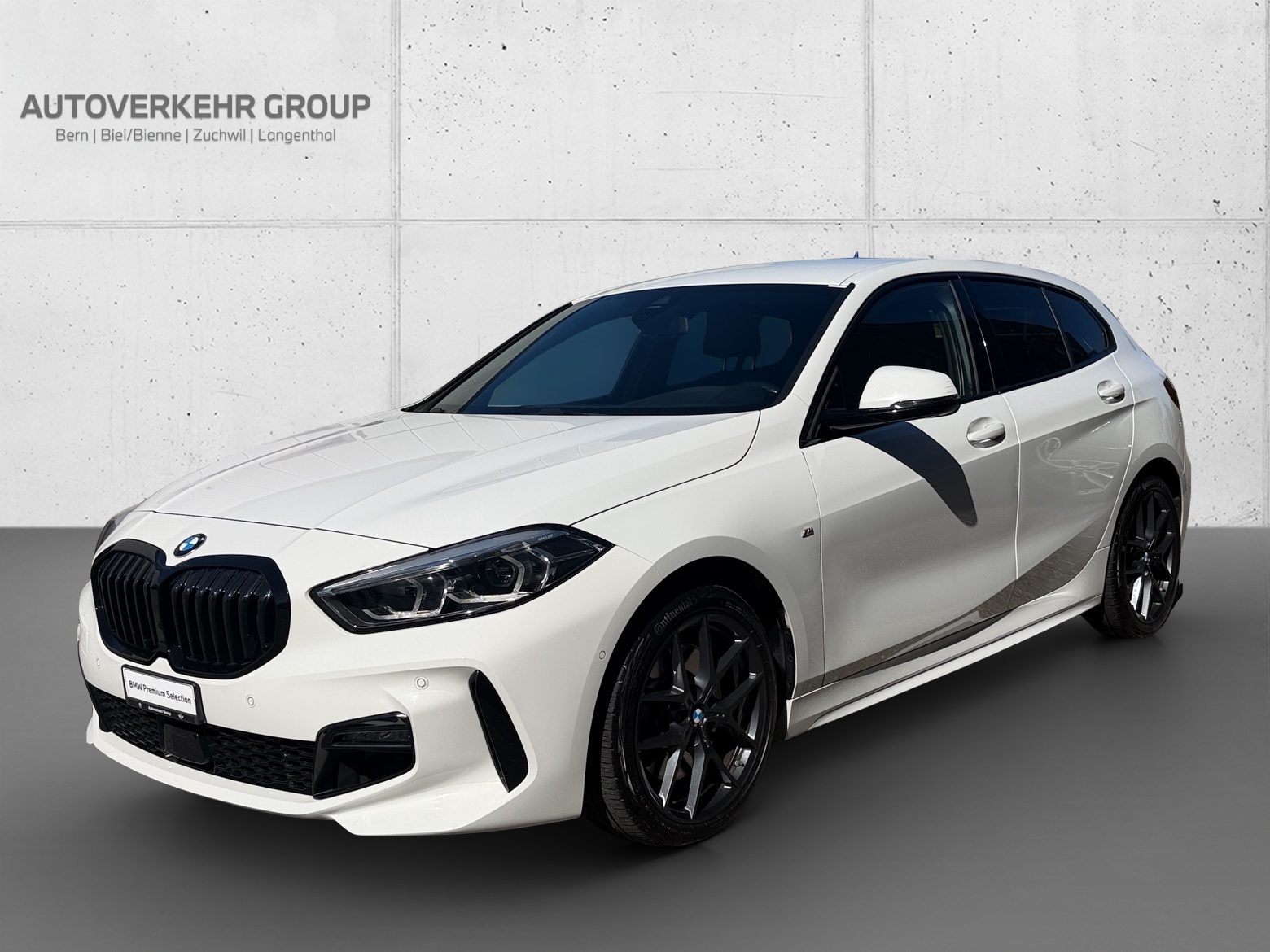 BMW 120i M Sport Steptronic-image-0