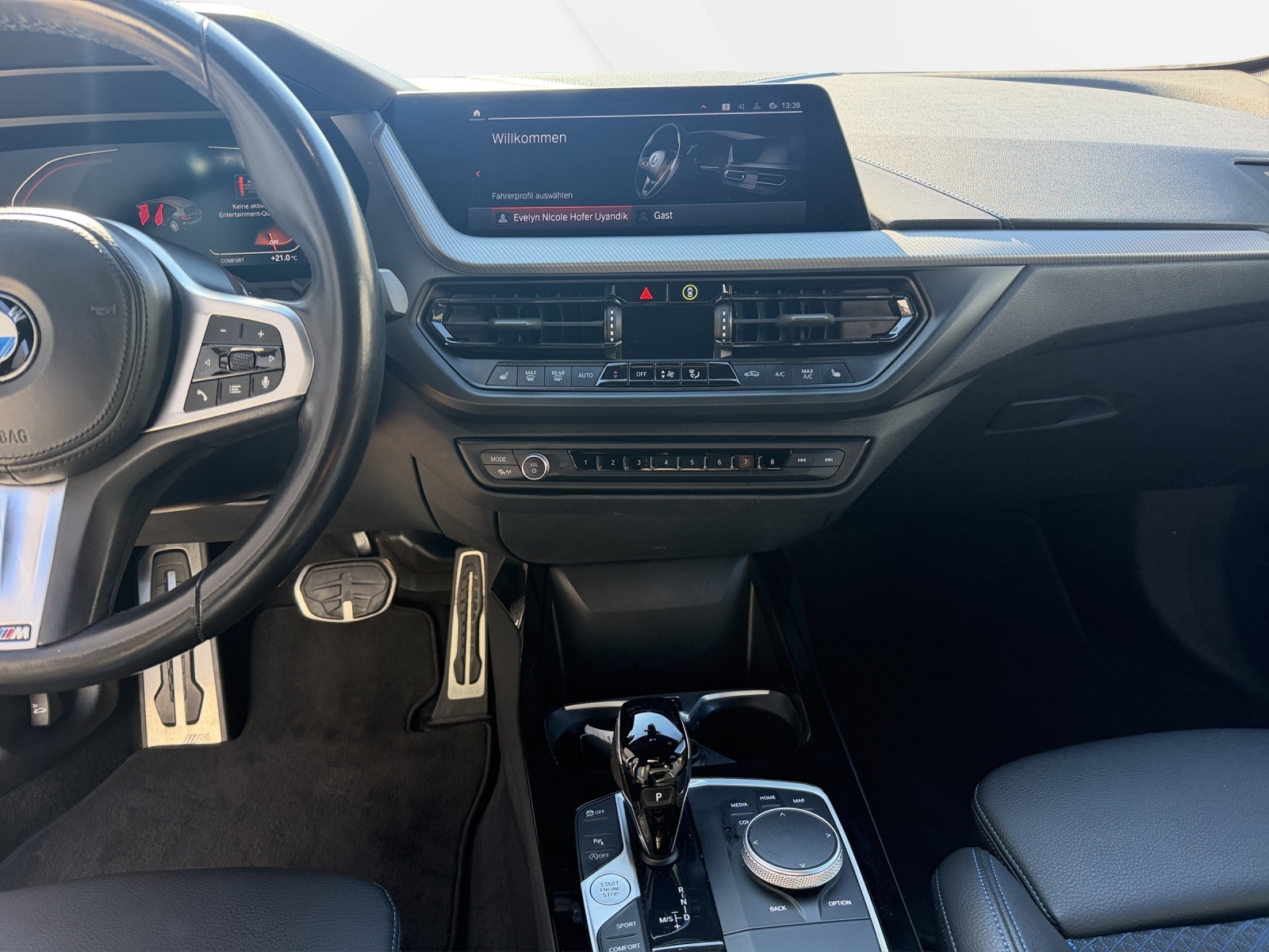 BMW 120i M Sport Steptronic-image-16