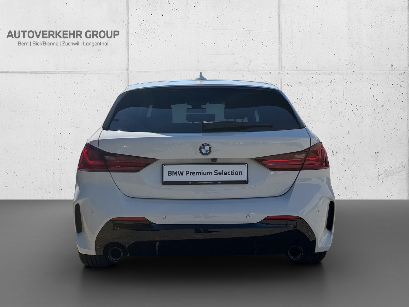 BMW 120i M Sport Steptronic-image-3