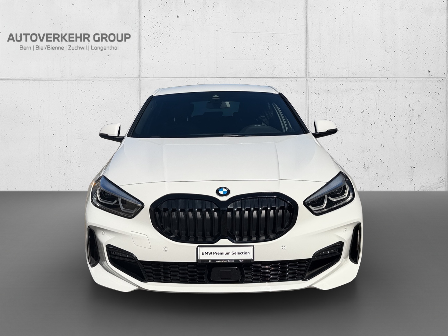 BMW 120i M Sport Steptronic-image-7