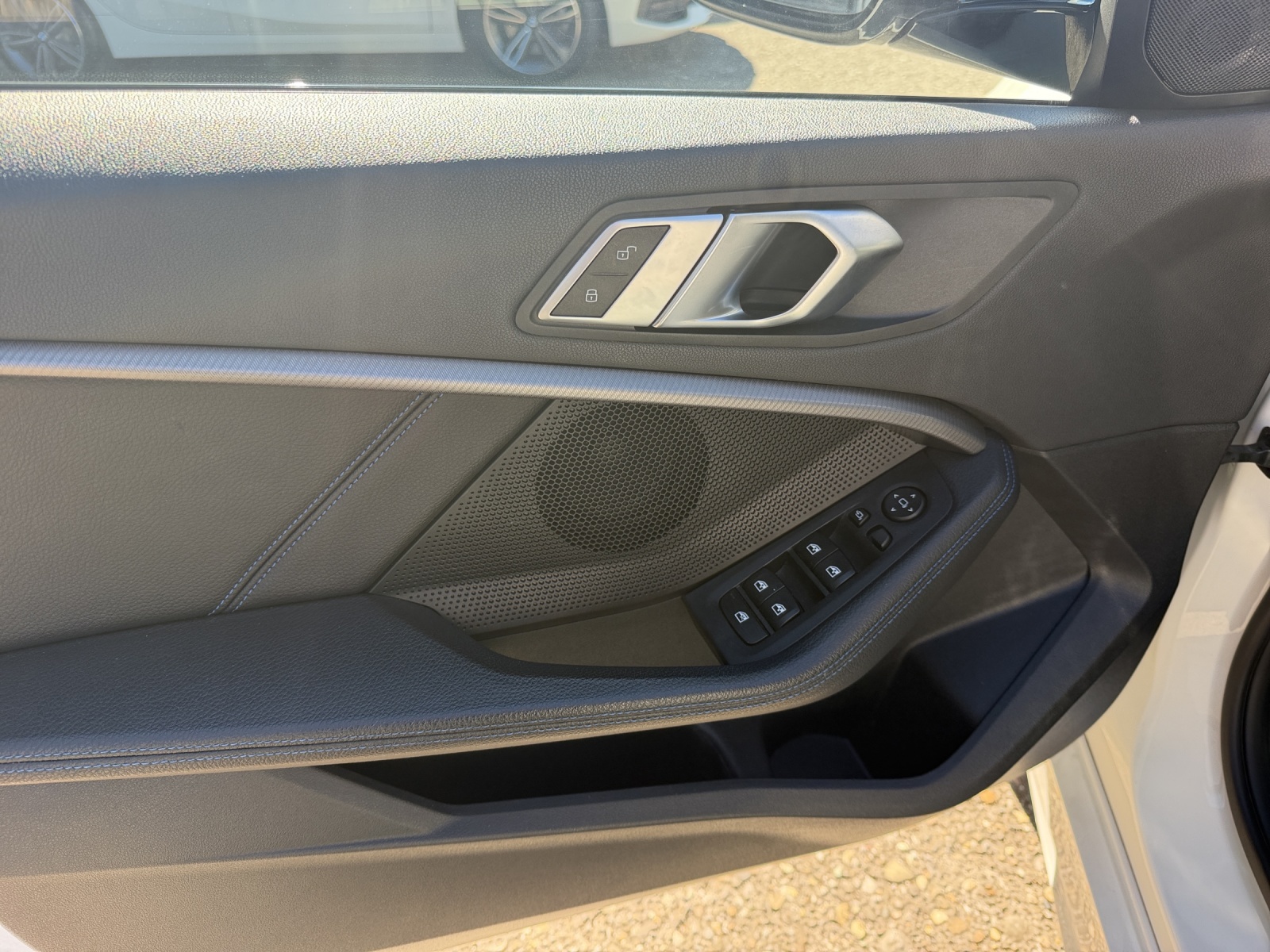 BMW 120i M Sport Steptronic-image-19