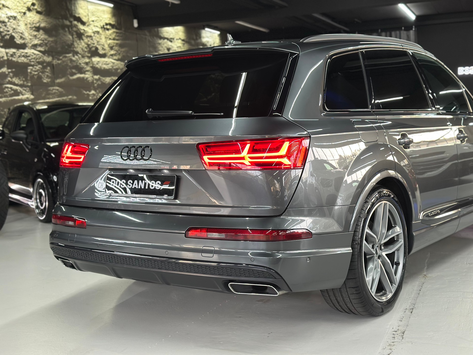 AUDI Q7 50 TDI quattro tiptronic Daytona Grau-image-3