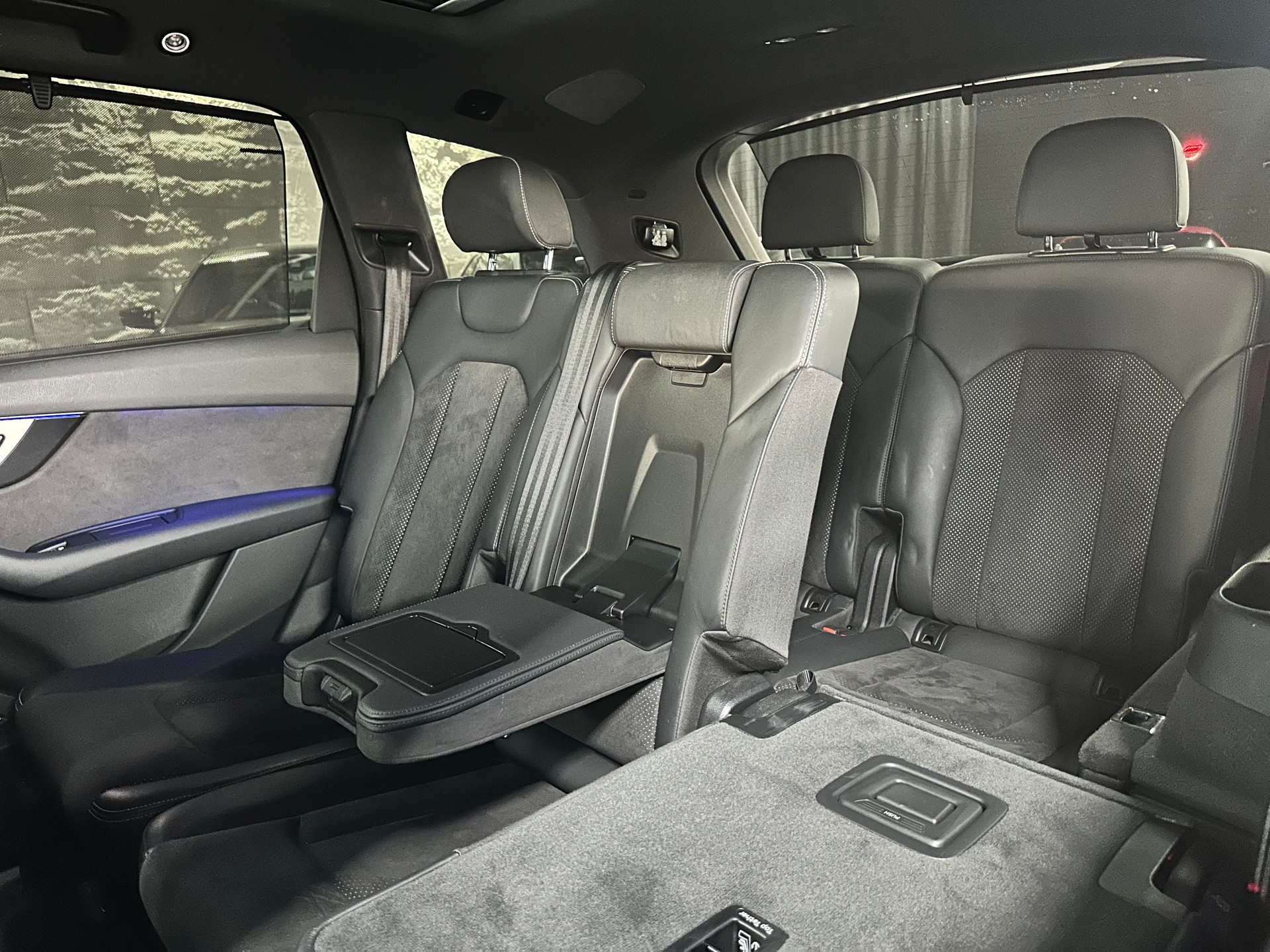 AUDI Q7 50 TDI quattro tiptronic Daytona Grau-image-9