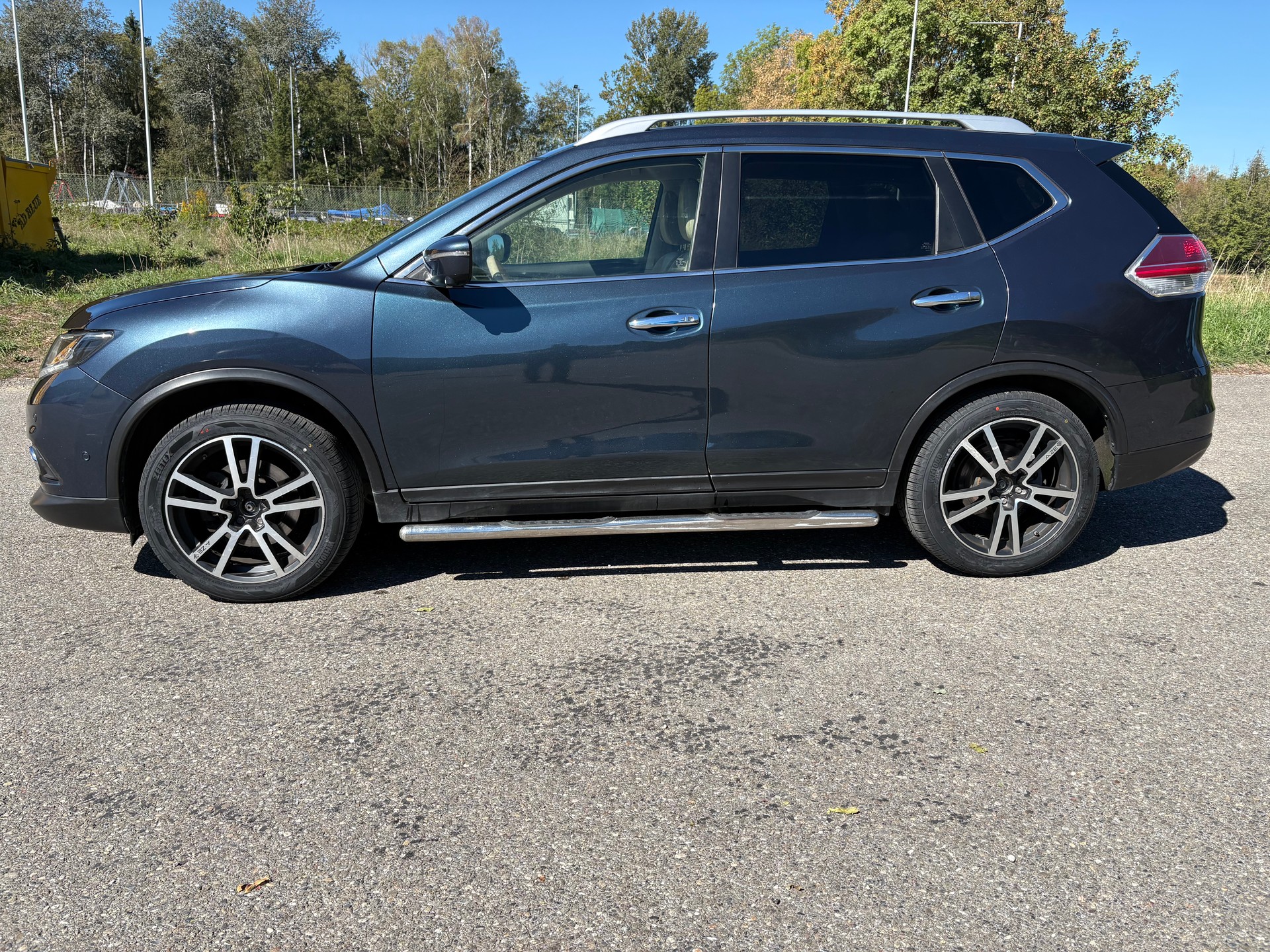 NISSAN X-Trail 1.6 dCi Swiss Edition ALL-MODE 4x4-image-3