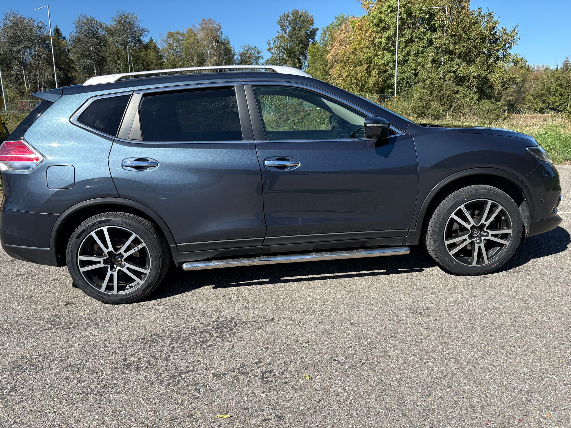 NISSAN X-Trail 1.6 dCi Swiss Edition ALL-MODE 4x4-image-4