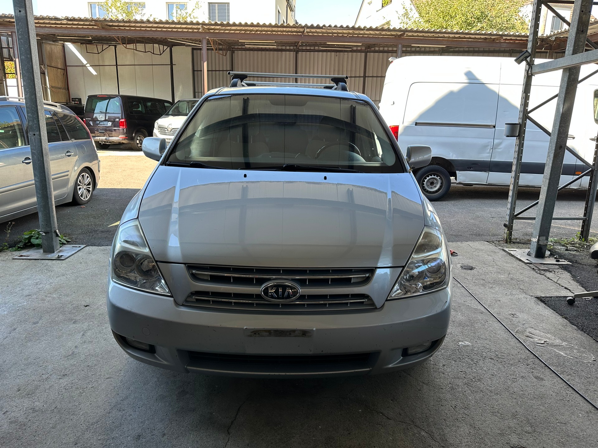 KIA Carnival 2.9 CRDi Style-image-0