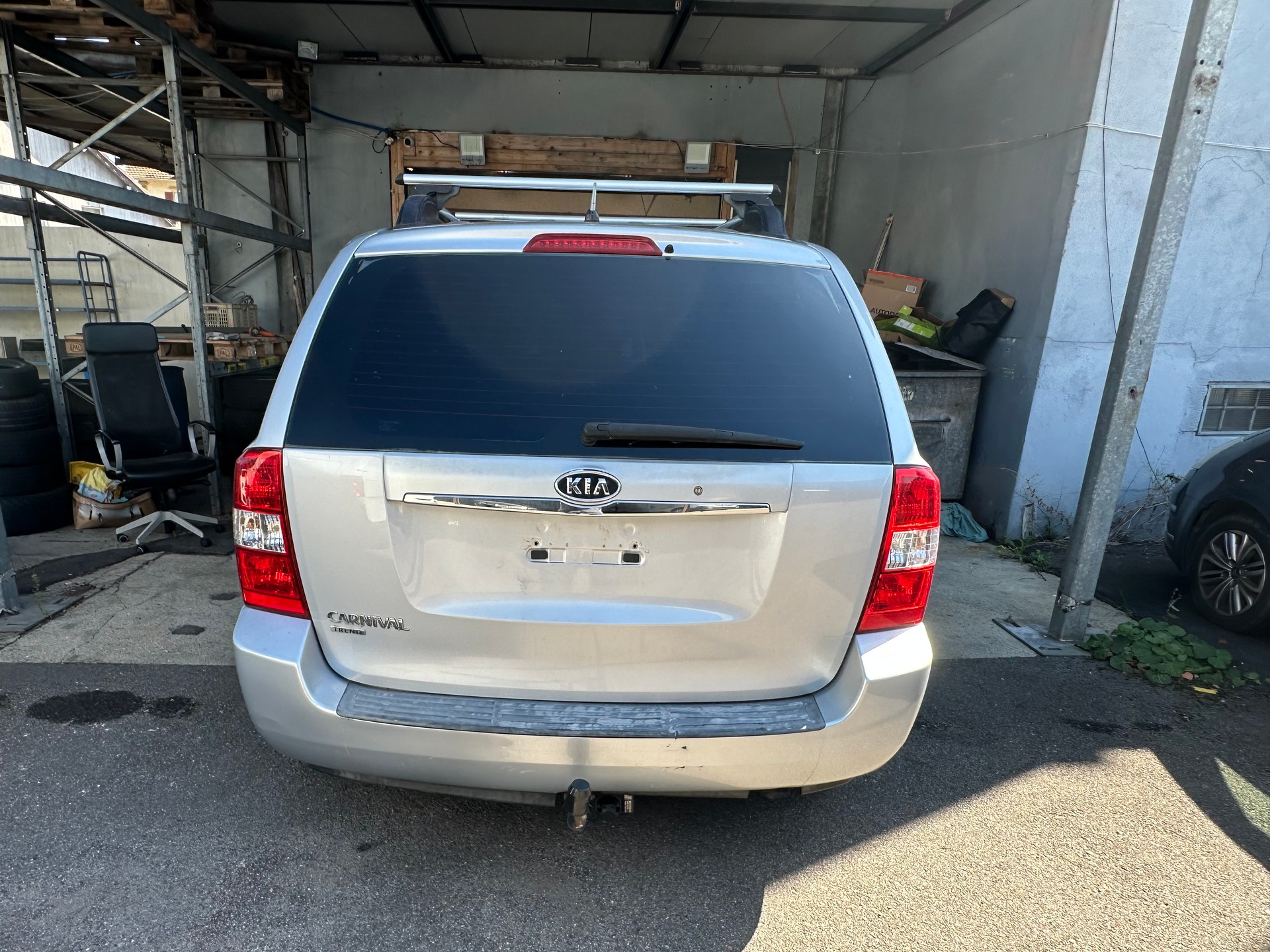 KIA Carnival 2.9 CRDi Style-image-3
