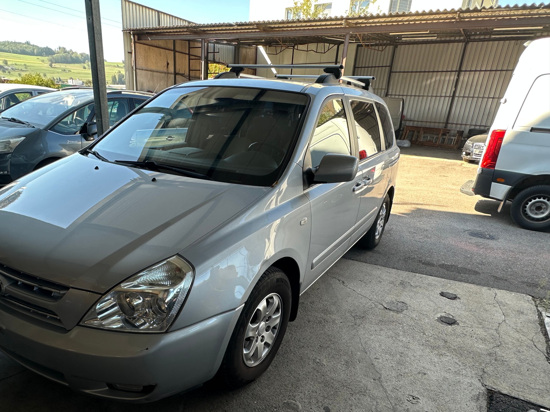 KIA Carnival 2.9 CRDi Style-image-1