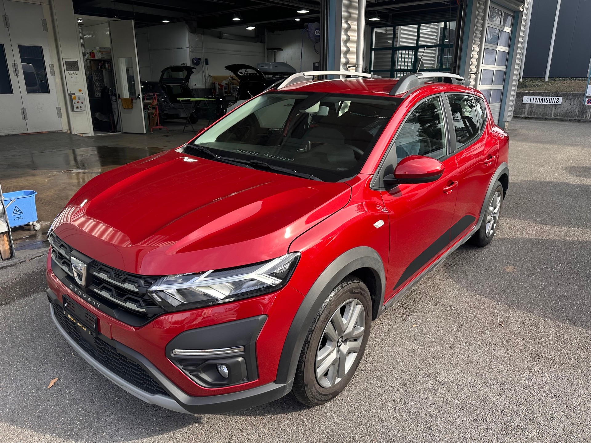 DACIA Sandero TCe 90 Comfort CVT-image-1