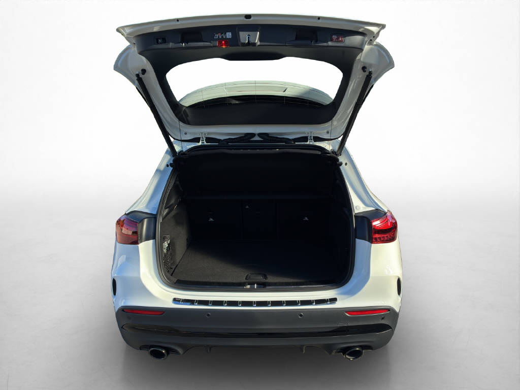 MERCEDES-BENZ GLA 35 AMG 4Matic-image-8