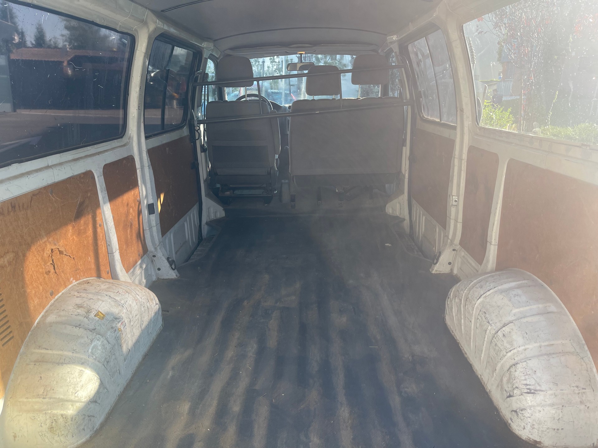 TOYOTA Hiace D-4D Van 4WD LWB-image-6