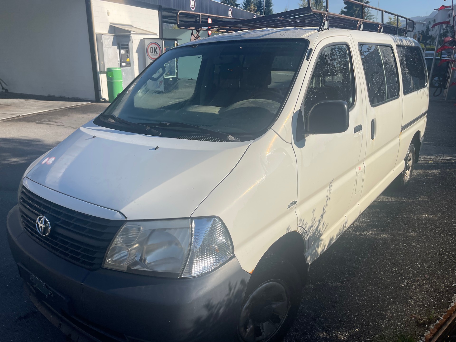 TOYOTA Hiace D-4D Van 4WD LWB-image-10