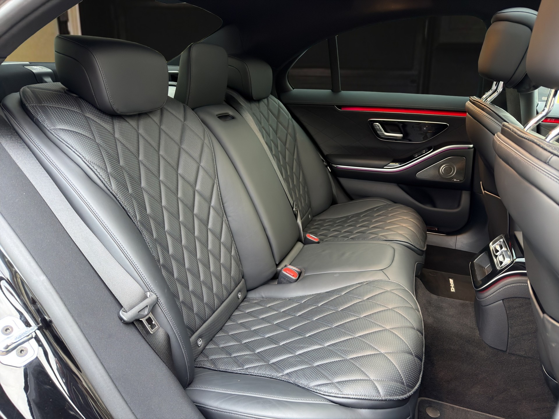 MERCEDES-BENZ S 350 d AMG Line 4matic-image-13