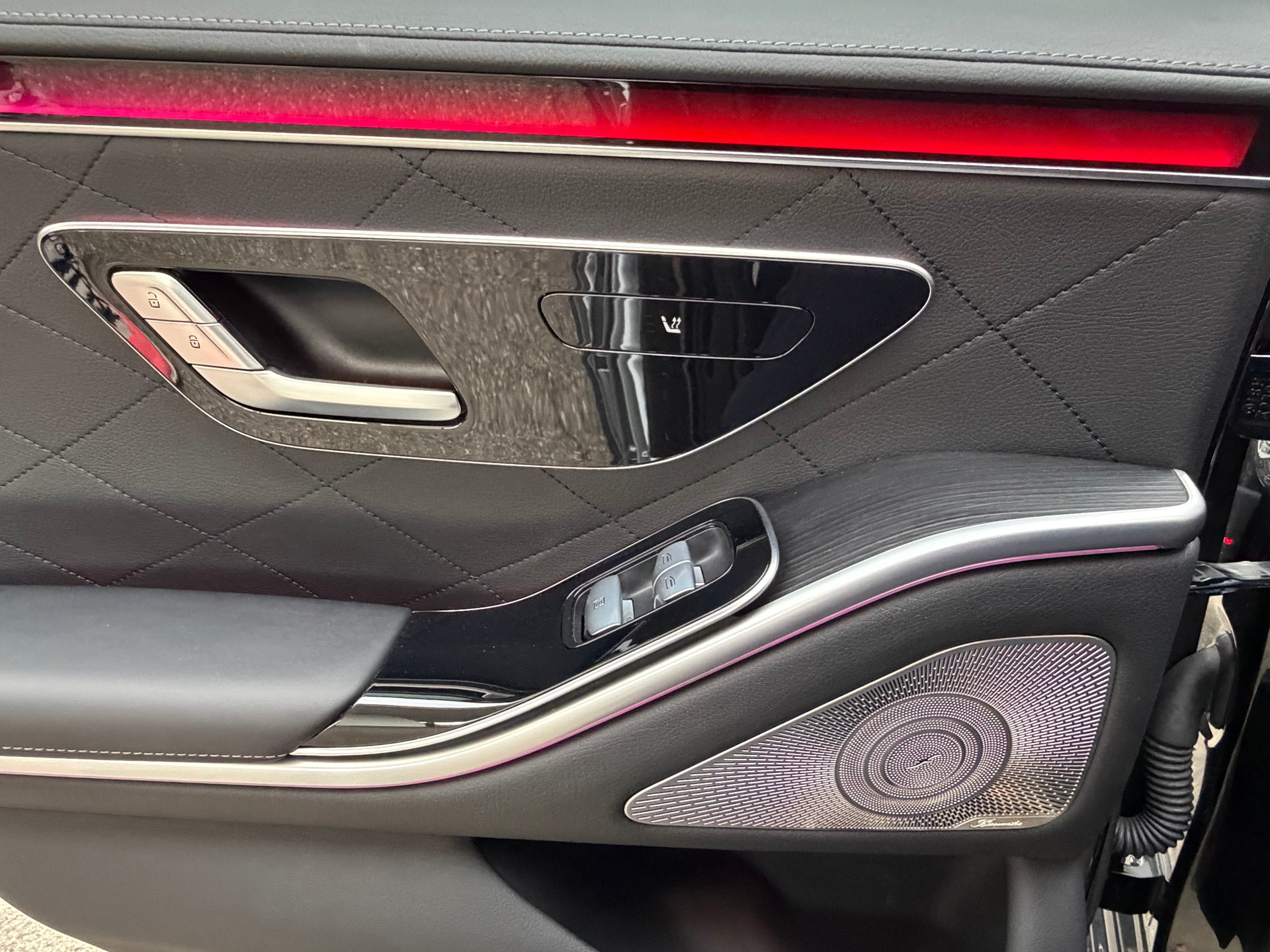 MERCEDES-BENZ S 350 d AMG Line 4matic-image-26