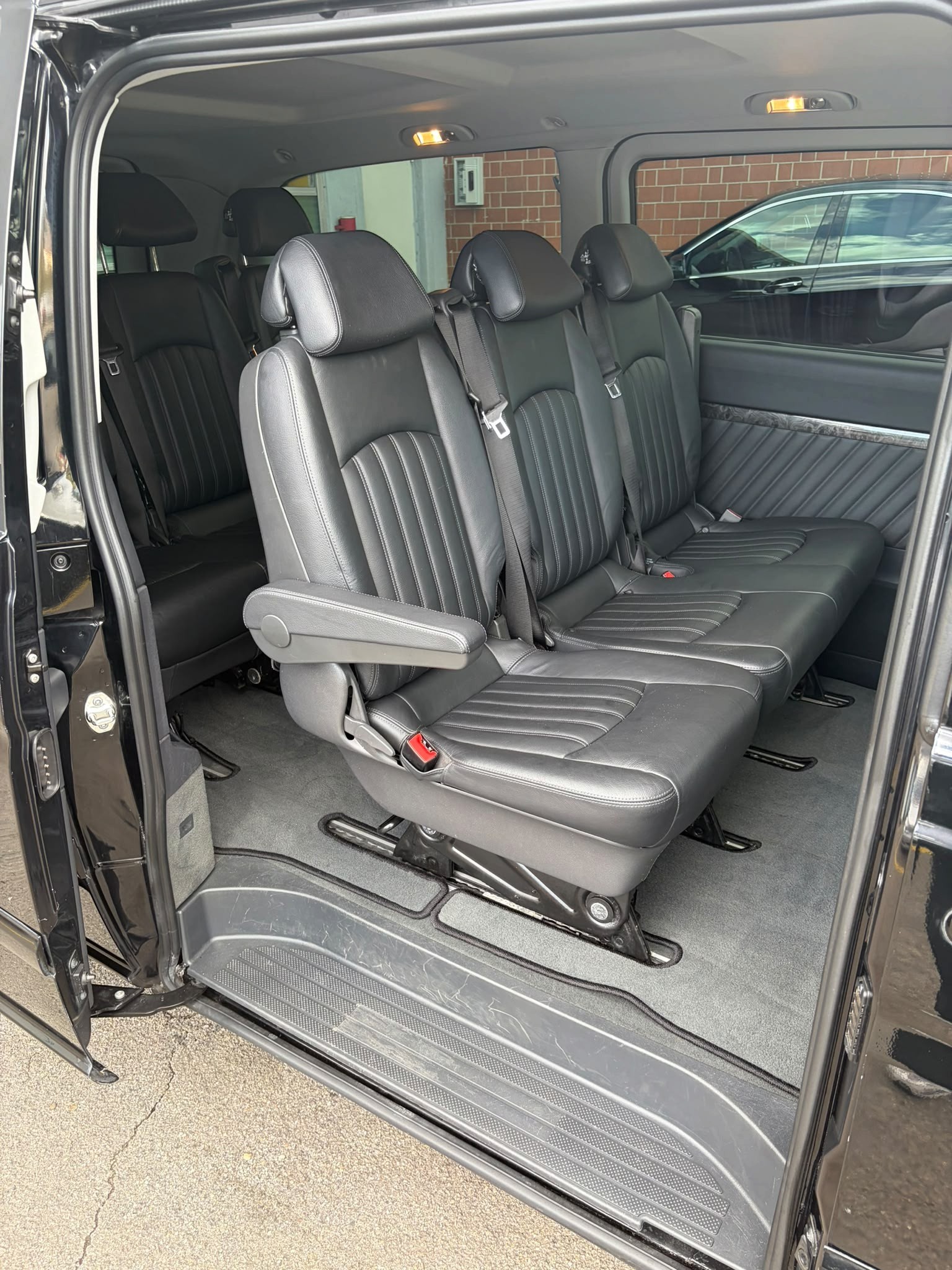 MERCEDES-BENZ Viano 3.0 CDI Blue Efficiency Ambiente EL A-image-6