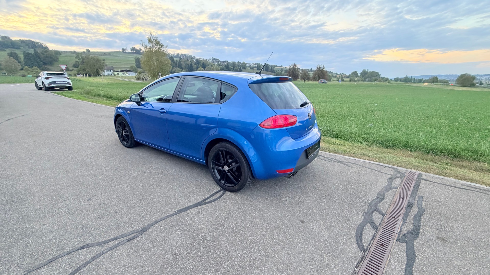 SEAT Leon 2.0 TSI FR DSG-image-15
