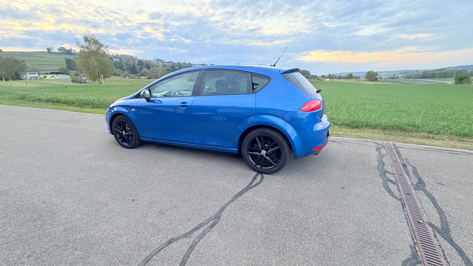 SEAT Leon 2.0 TSI FR DSG-image-16