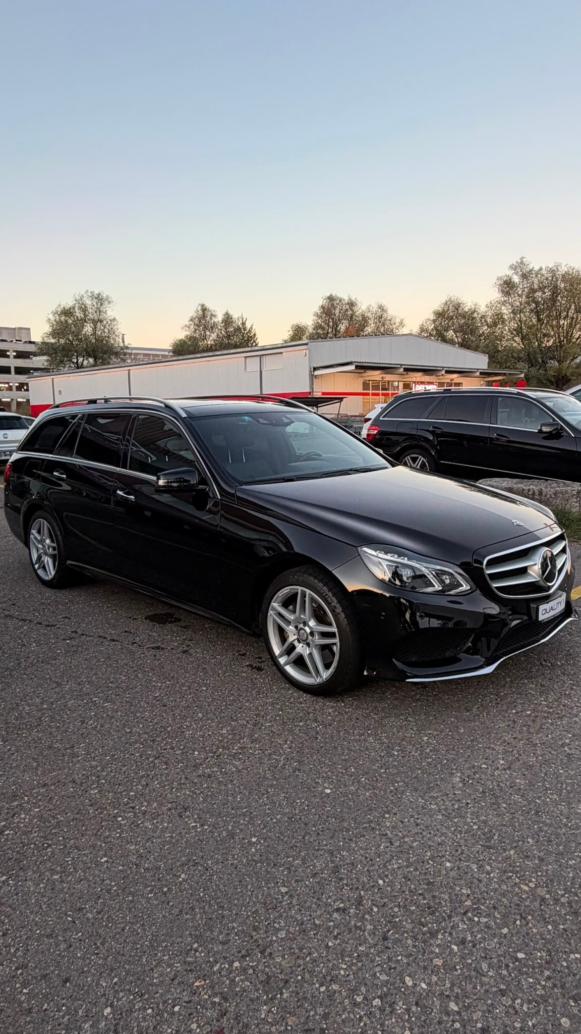 MERCEDES-BENZ E 350 BlueTEC Avantgarde 4Matic 7G-Tronic-image-1