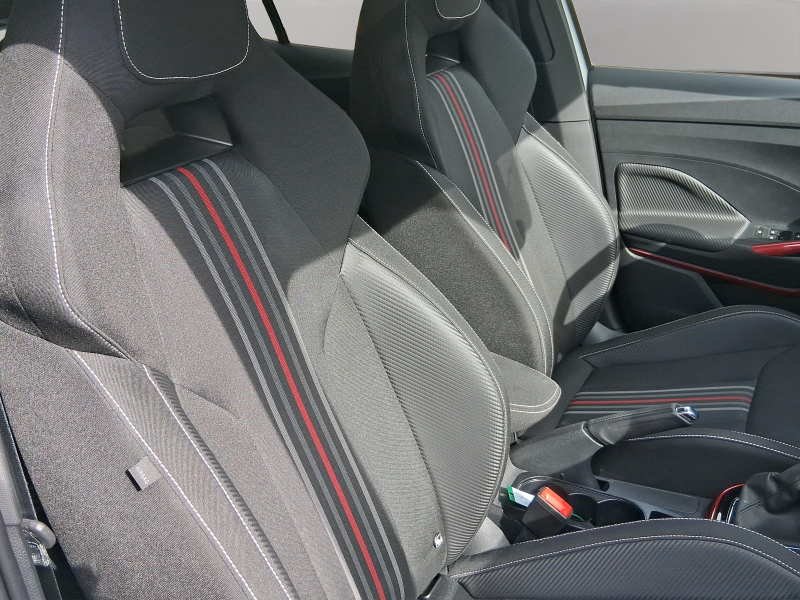 SKODA Fabia 1.0 TSI Monte Carlo DSG-image-17