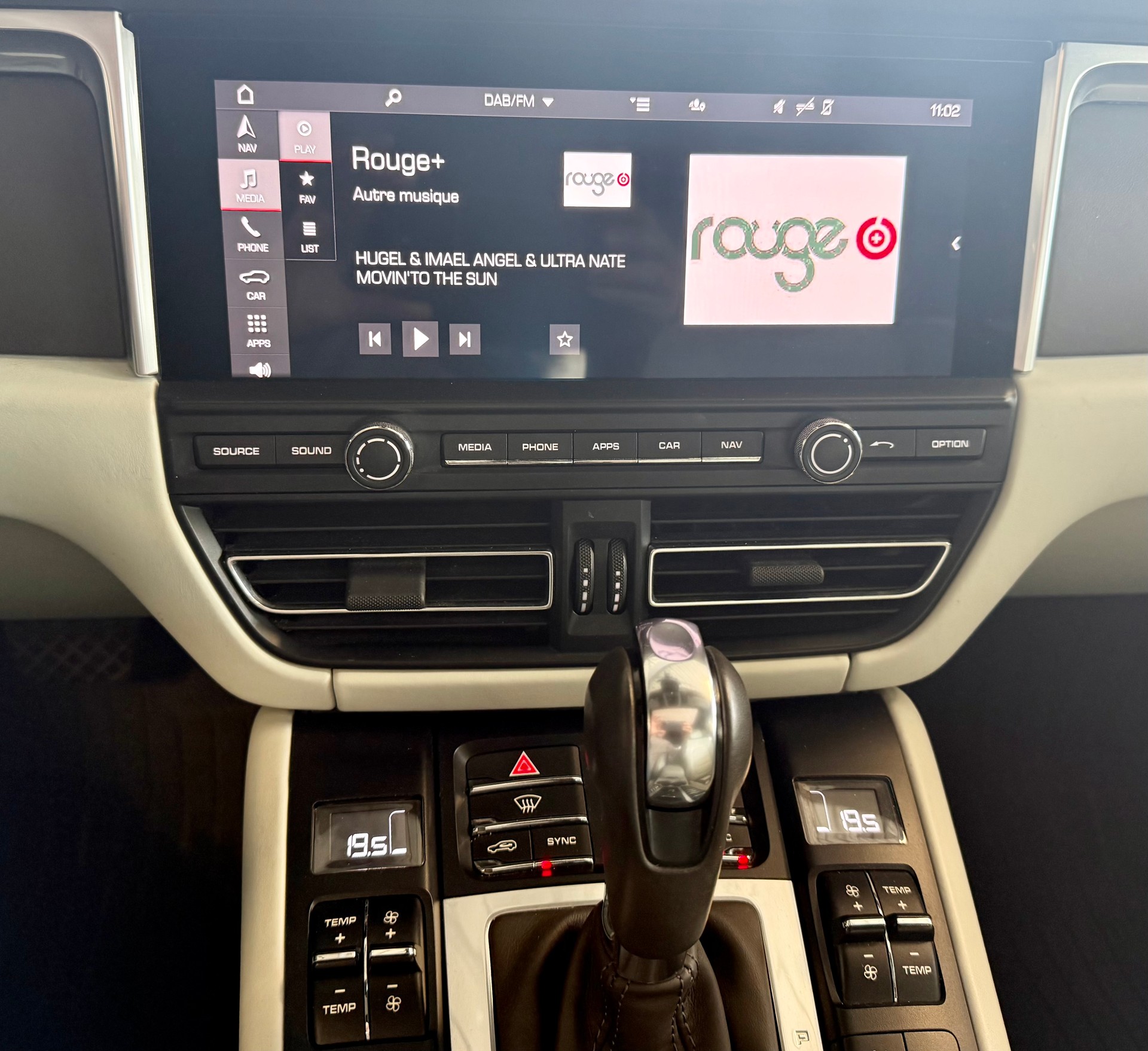 PORSCHE Macan S PDK-image-19