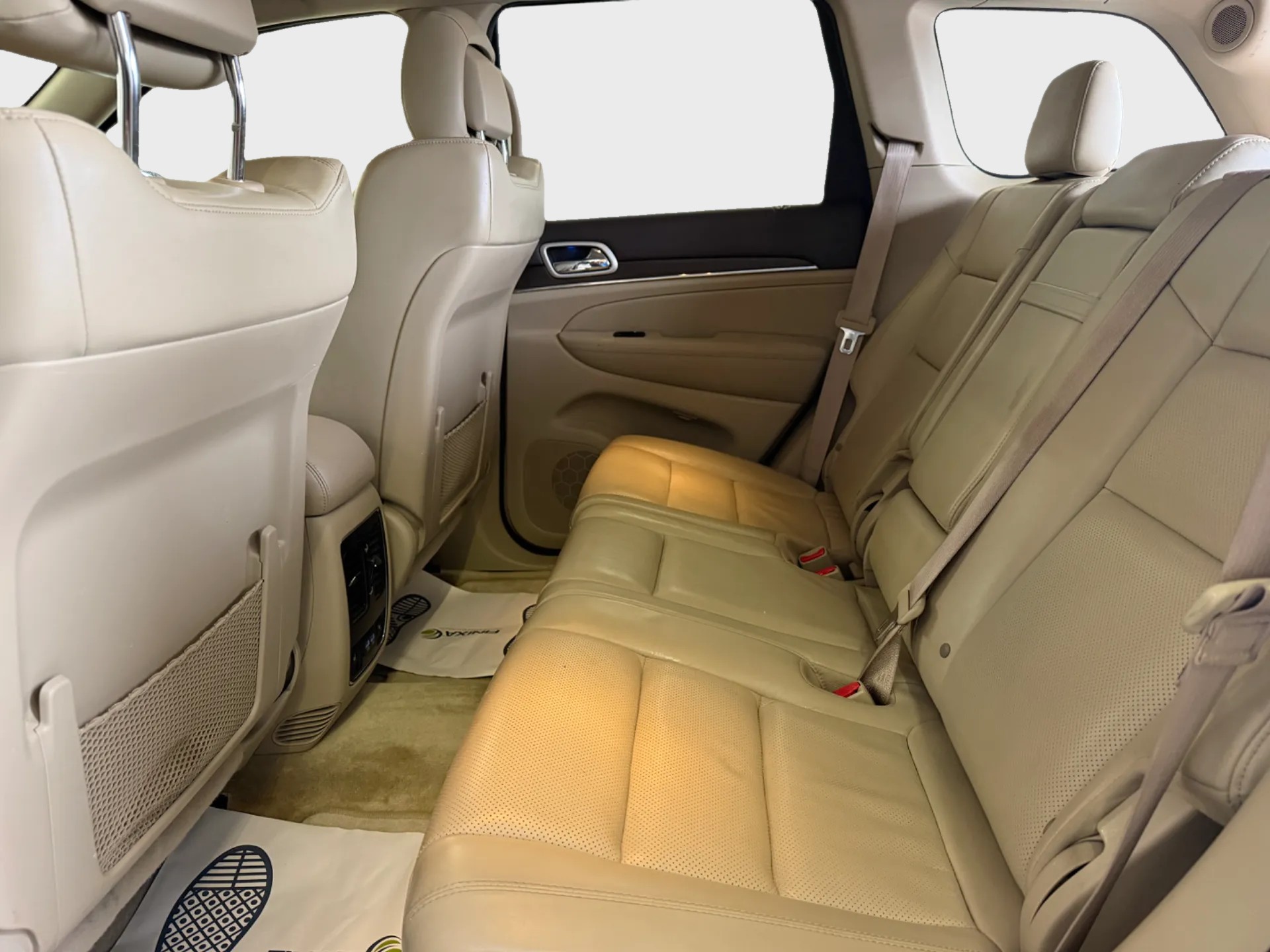 JEEP Grand Cherokee 3.0 CRD Overland Automatic-image-8