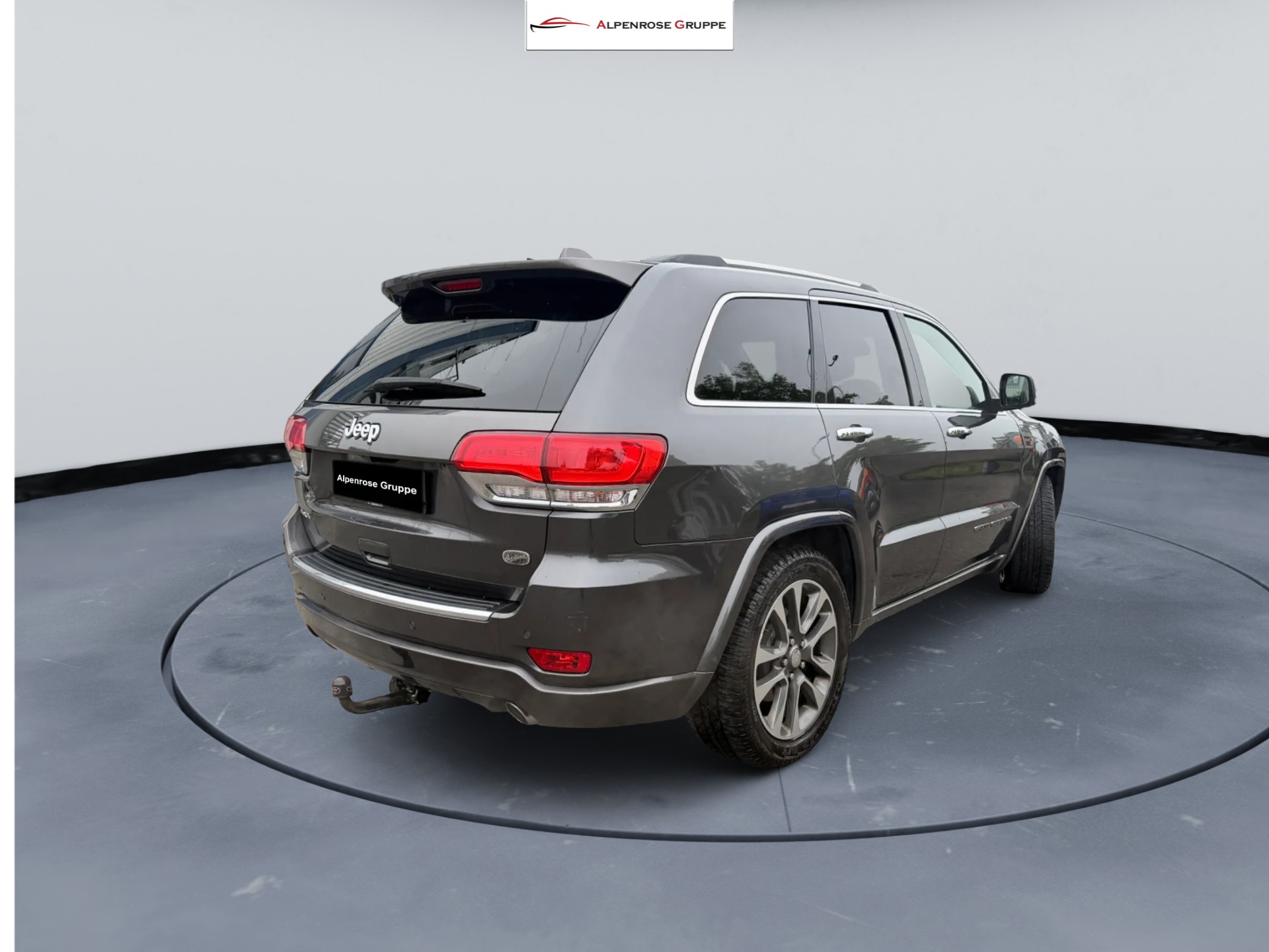 JEEP Grand Cherokee 3.0 CRD Overland Automatic-image-3