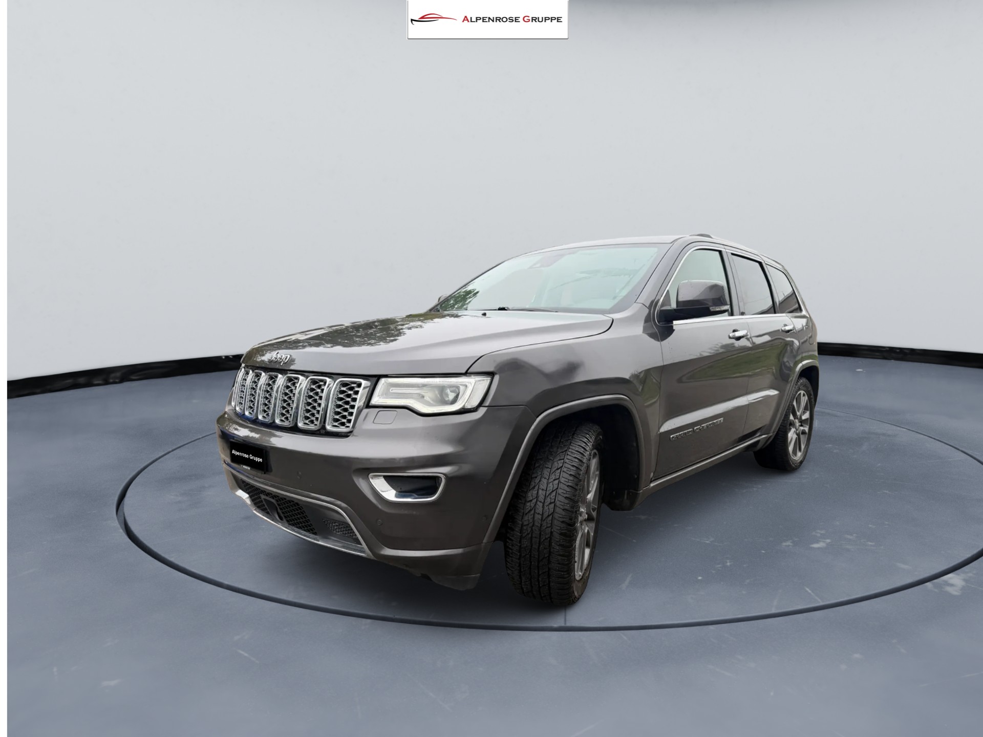 JEEP Grand Cherokee 3.0 CRD Overland Automatic-image-1