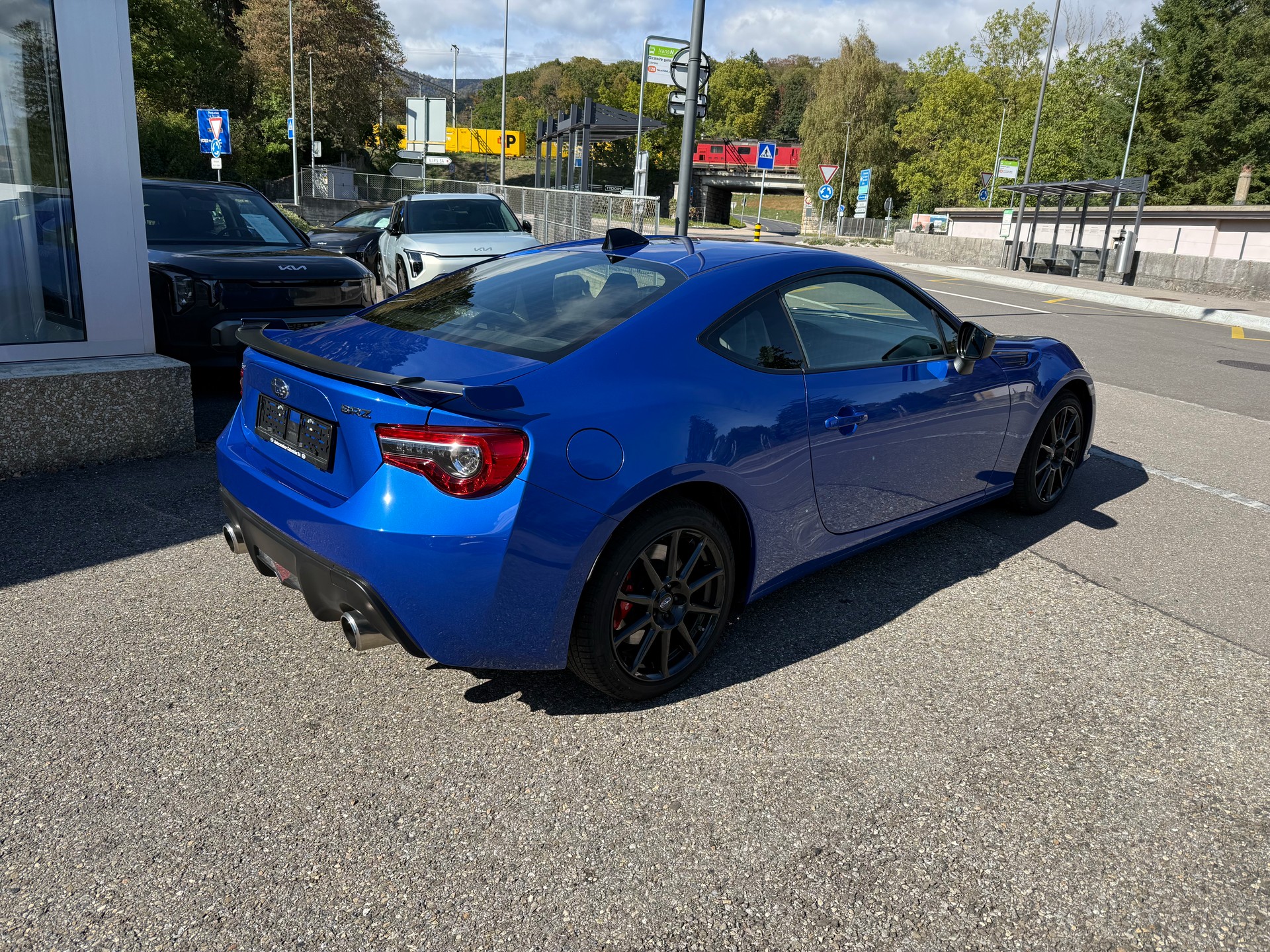 SUBARU BRZ 2.0R Automatic Final Edition-image-2