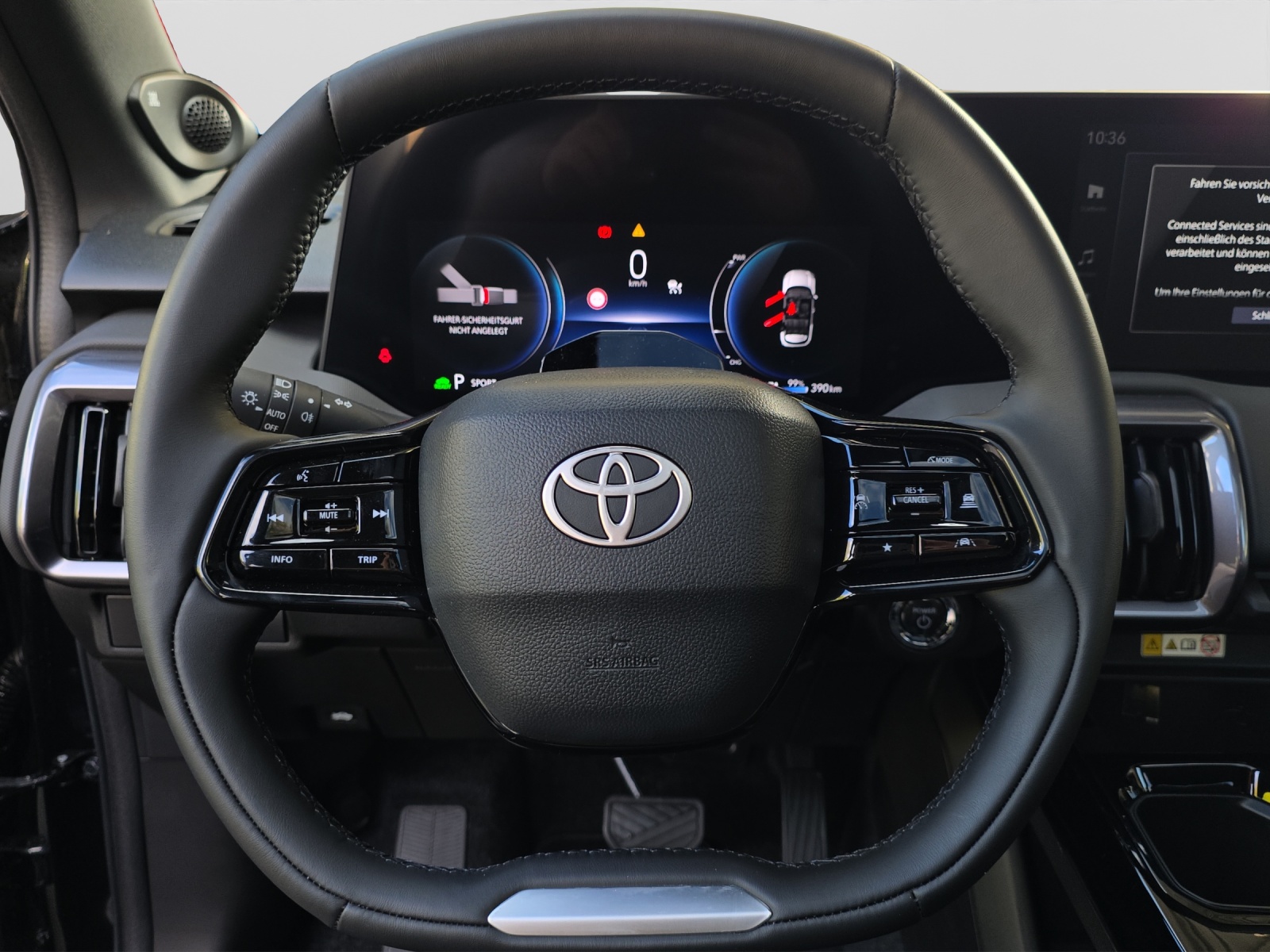 TOYOTA Urban Cruiser Premium-image-9