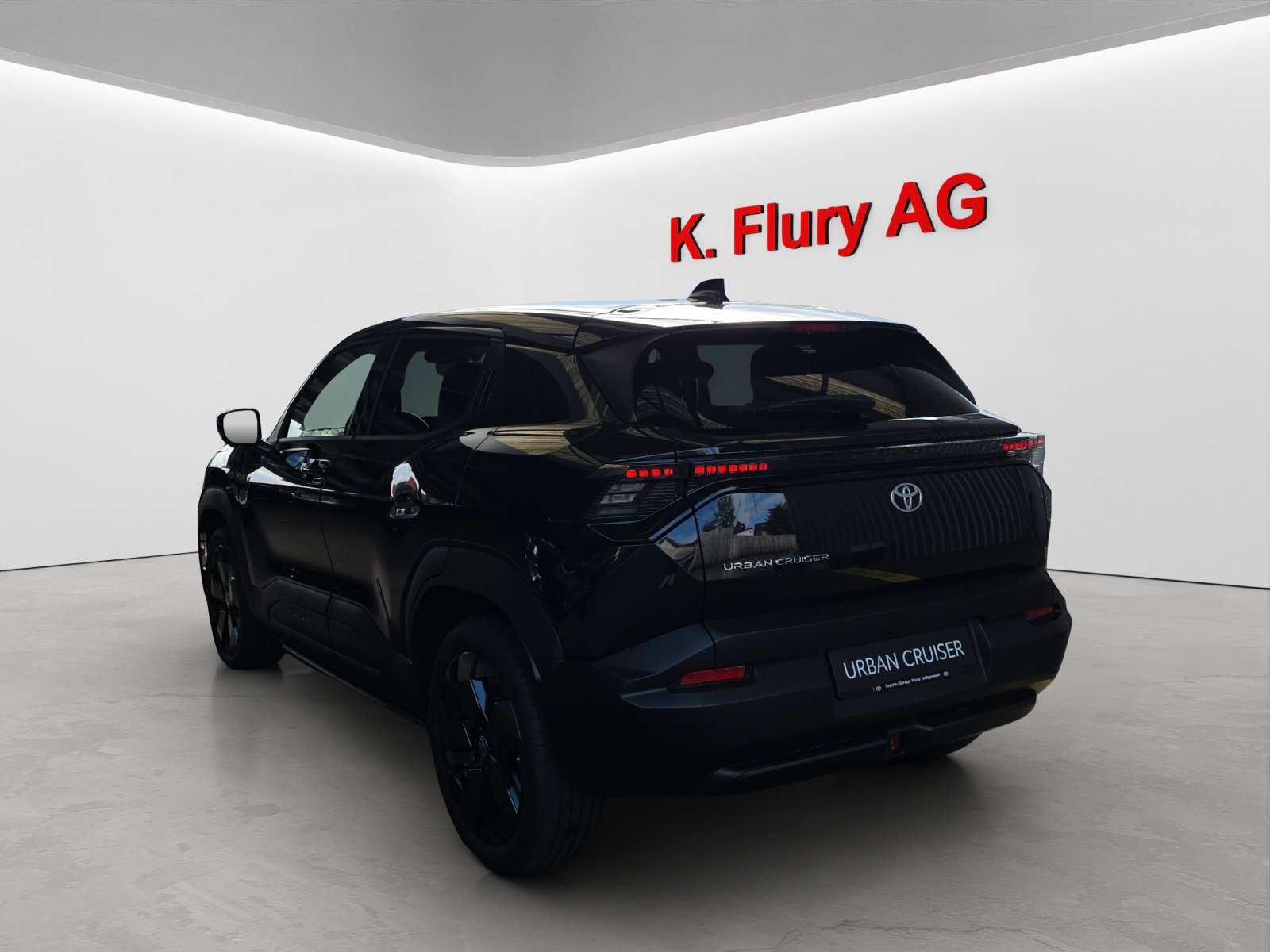 TOYOTA Urban Cruiser Premium-image-2