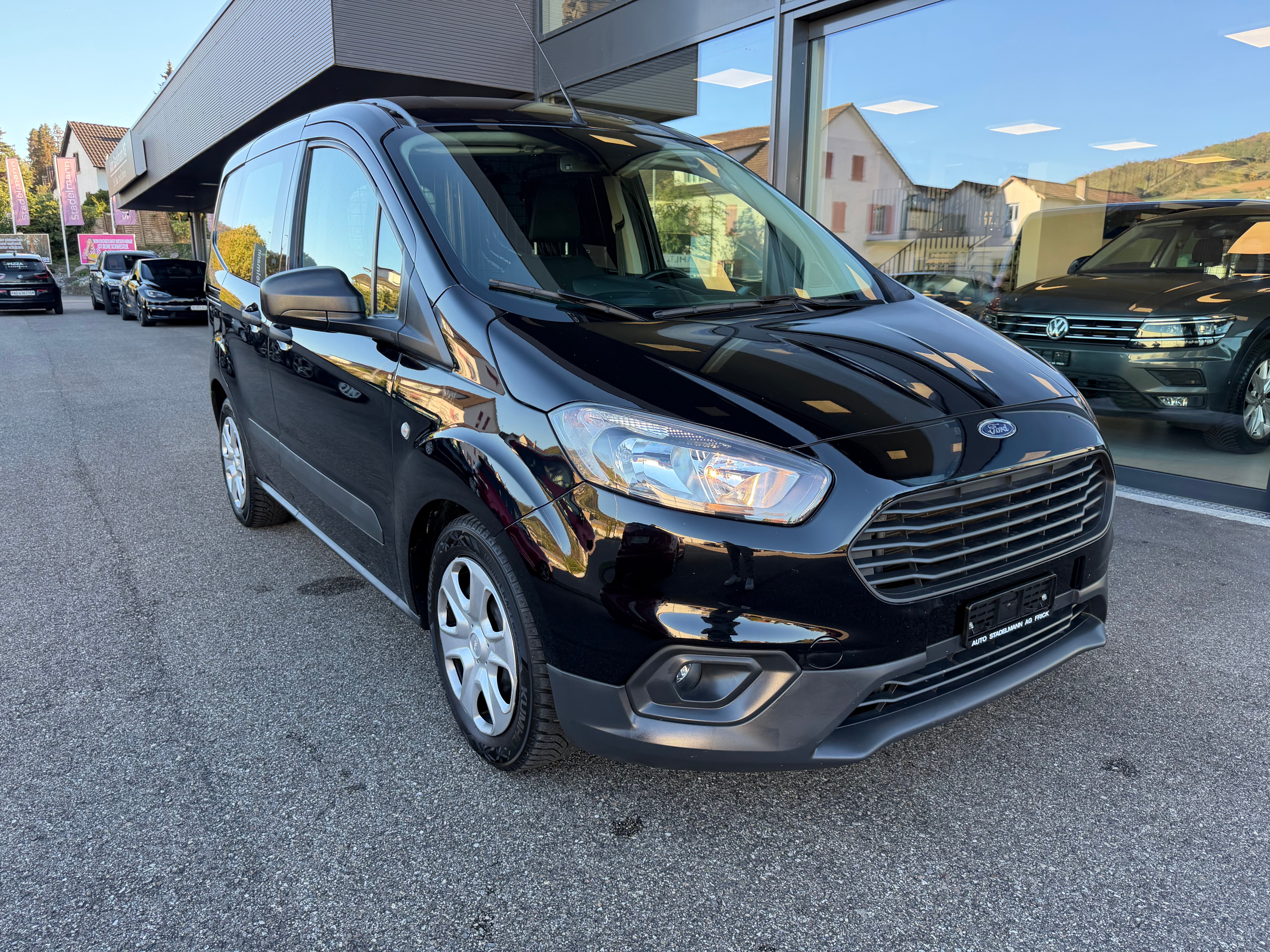Car photo